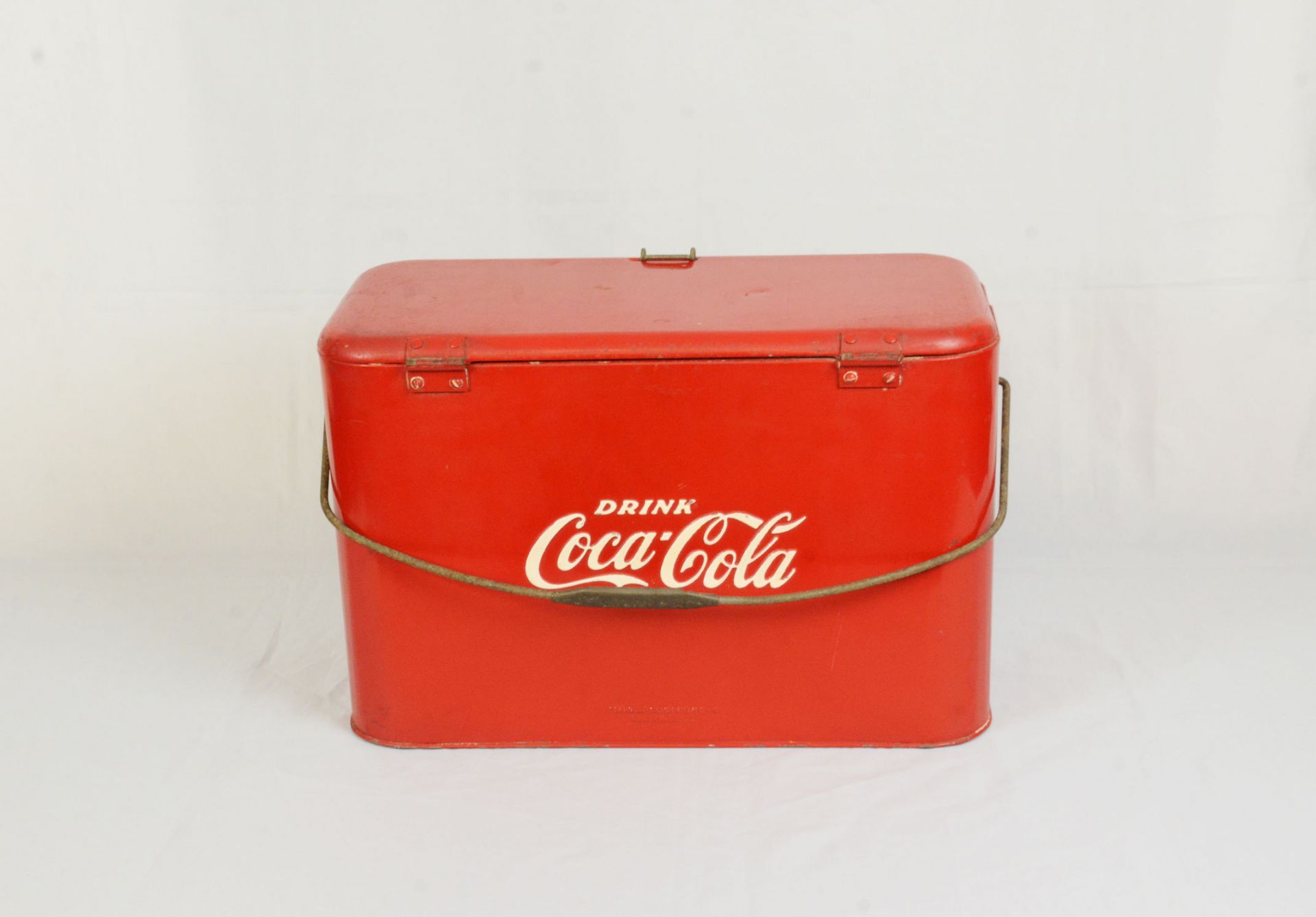 Original Coca-Cola cooler/ice box - Image 3 of 7