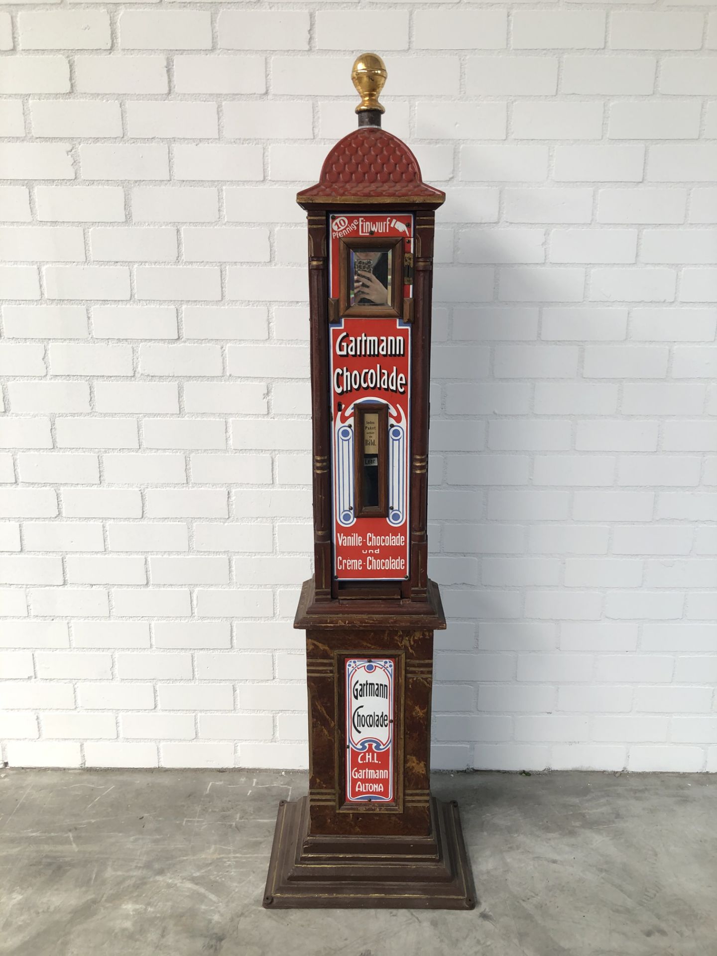 Original 1905 Gartmann Chocolate Vending Machine - Image 2 of 13