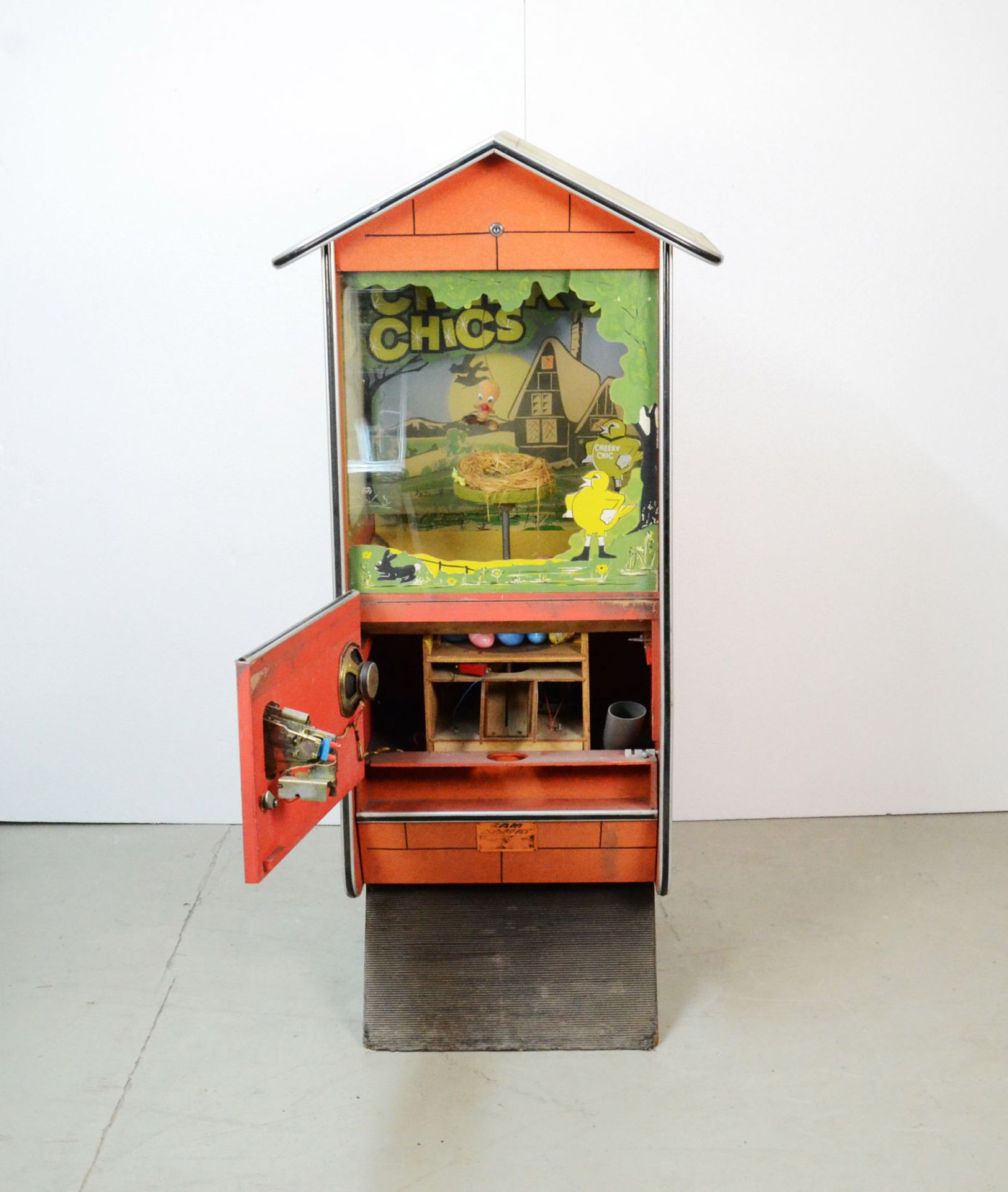 Coin operated game Cheeky Chics - Bild 5 aus 7