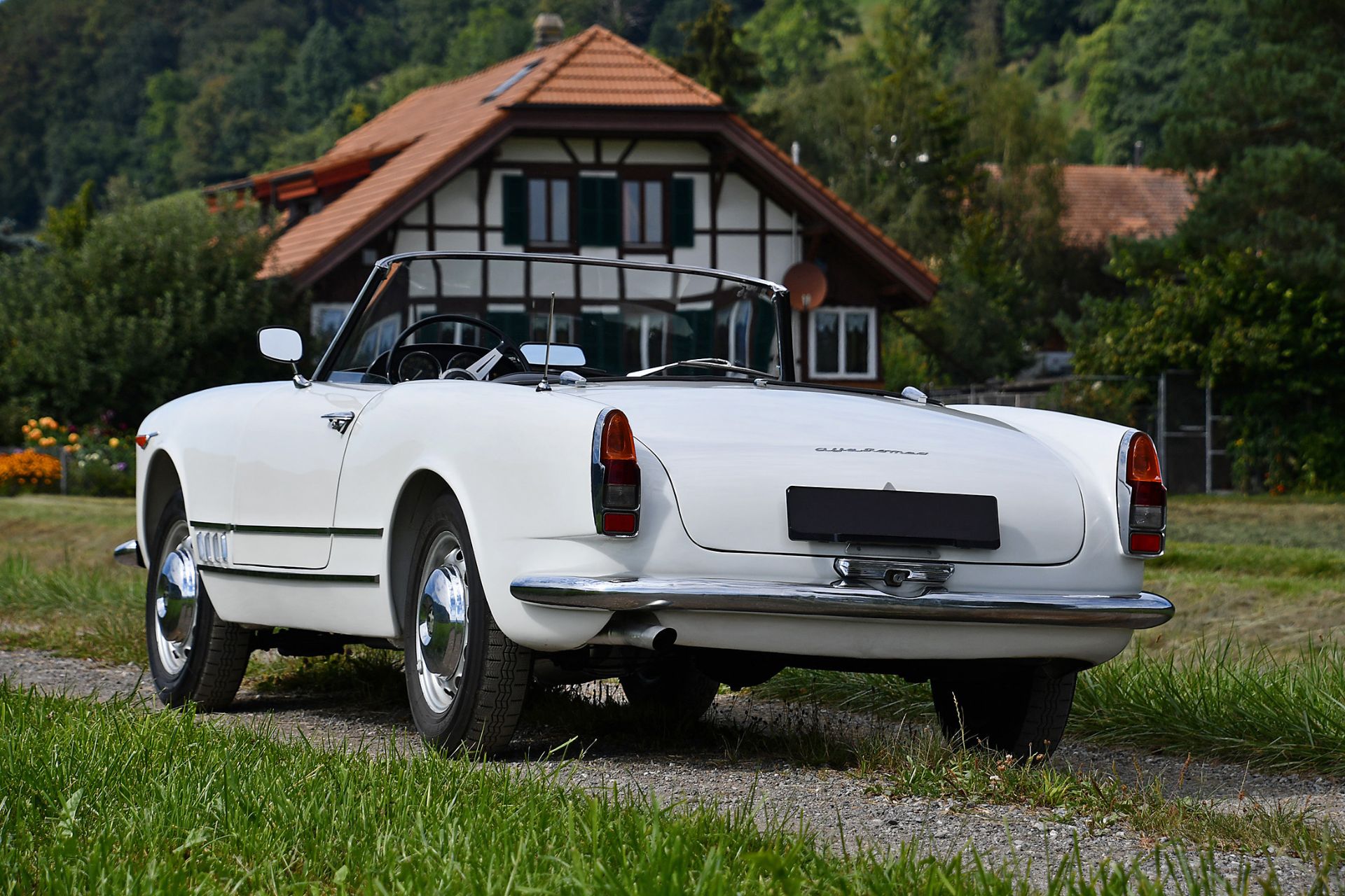 1958 Alfa Romeo 2000 Spider Touring - Image 5 of 25