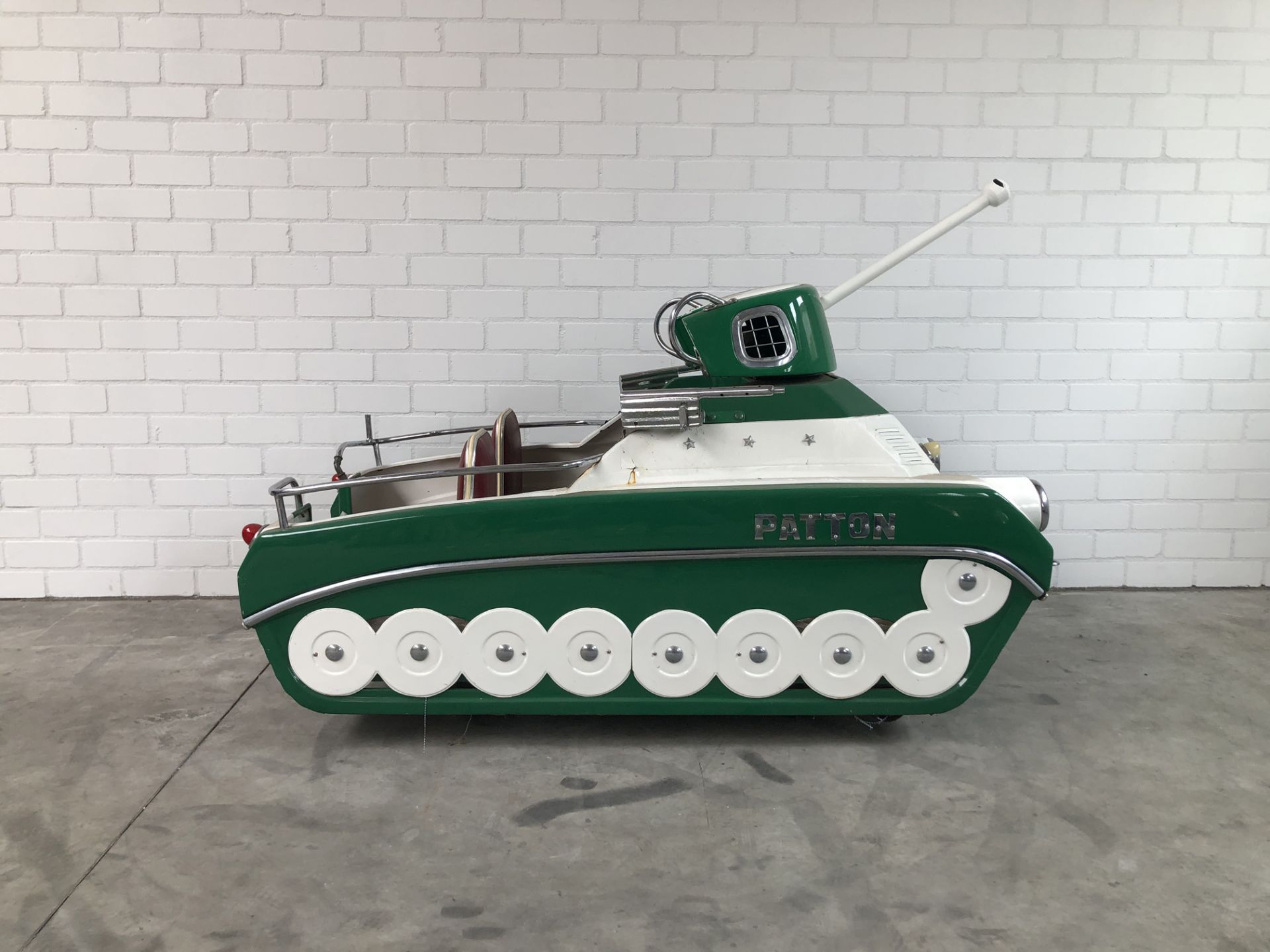 L'Autopede Carousel Tank - Image 6 of 18