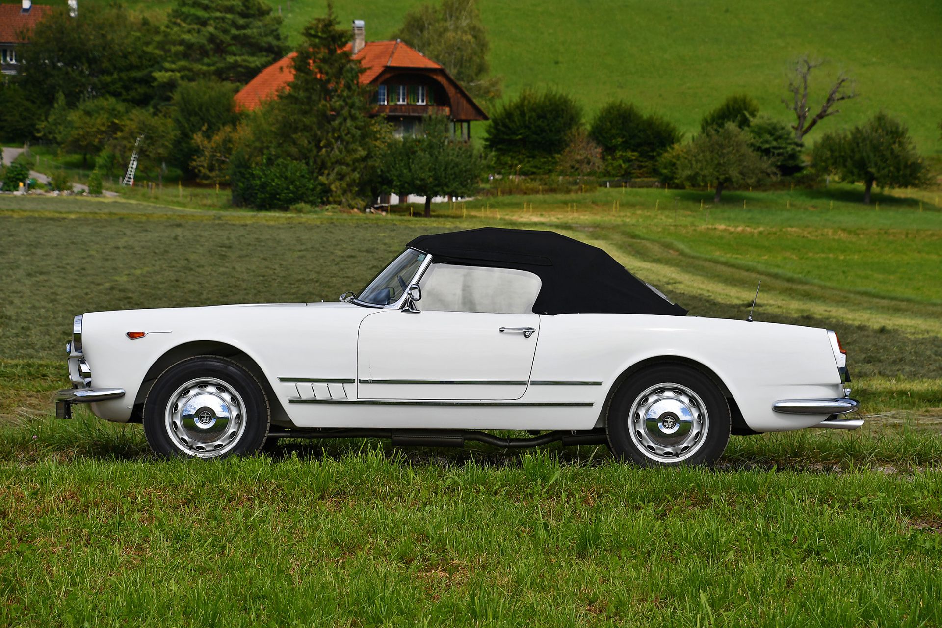 1958 Alfa Romeo 2000 Spider Touring - Image 4 of 25