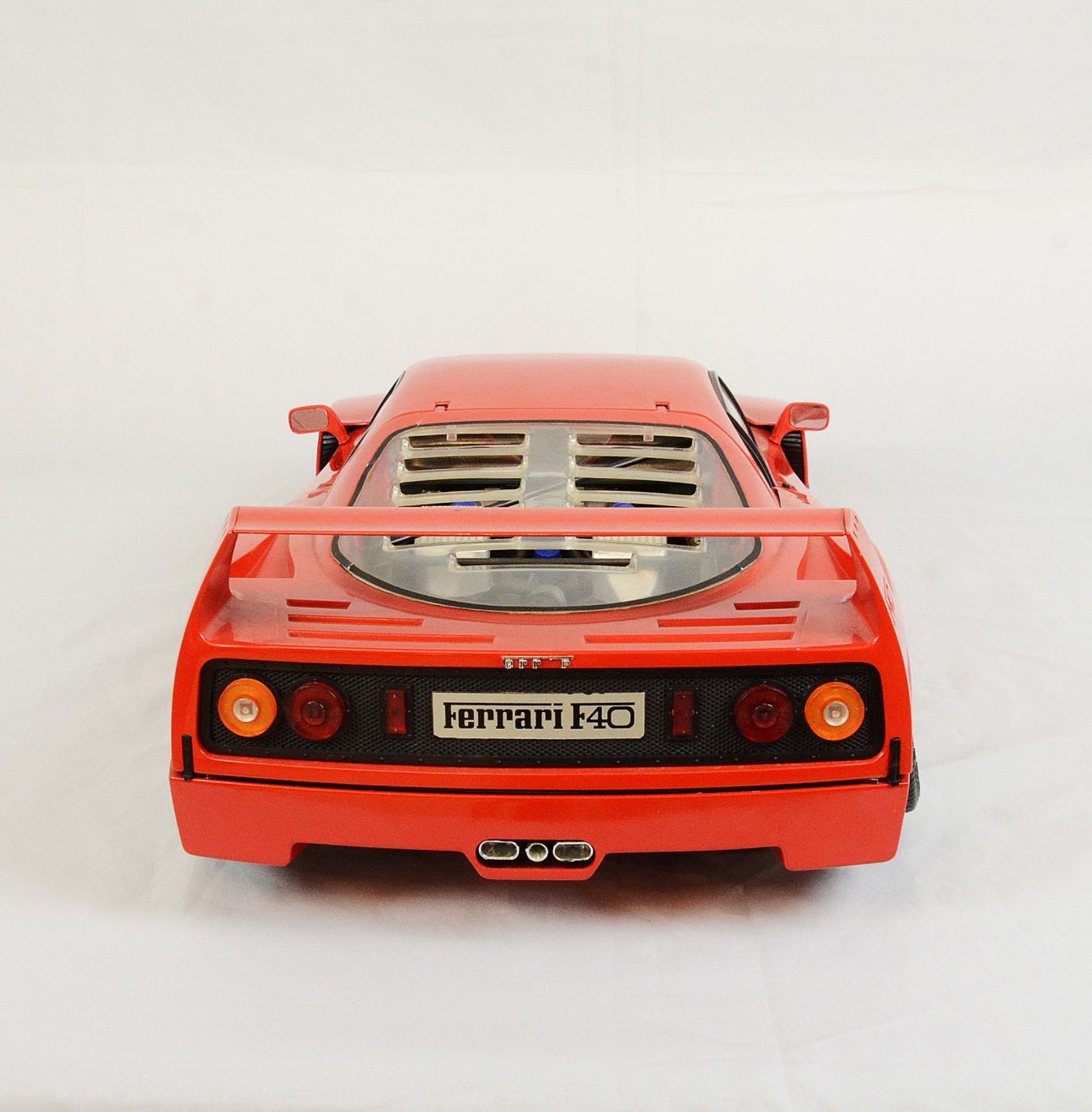 Pocher Ferrari F40 model car - Image 3 of 11