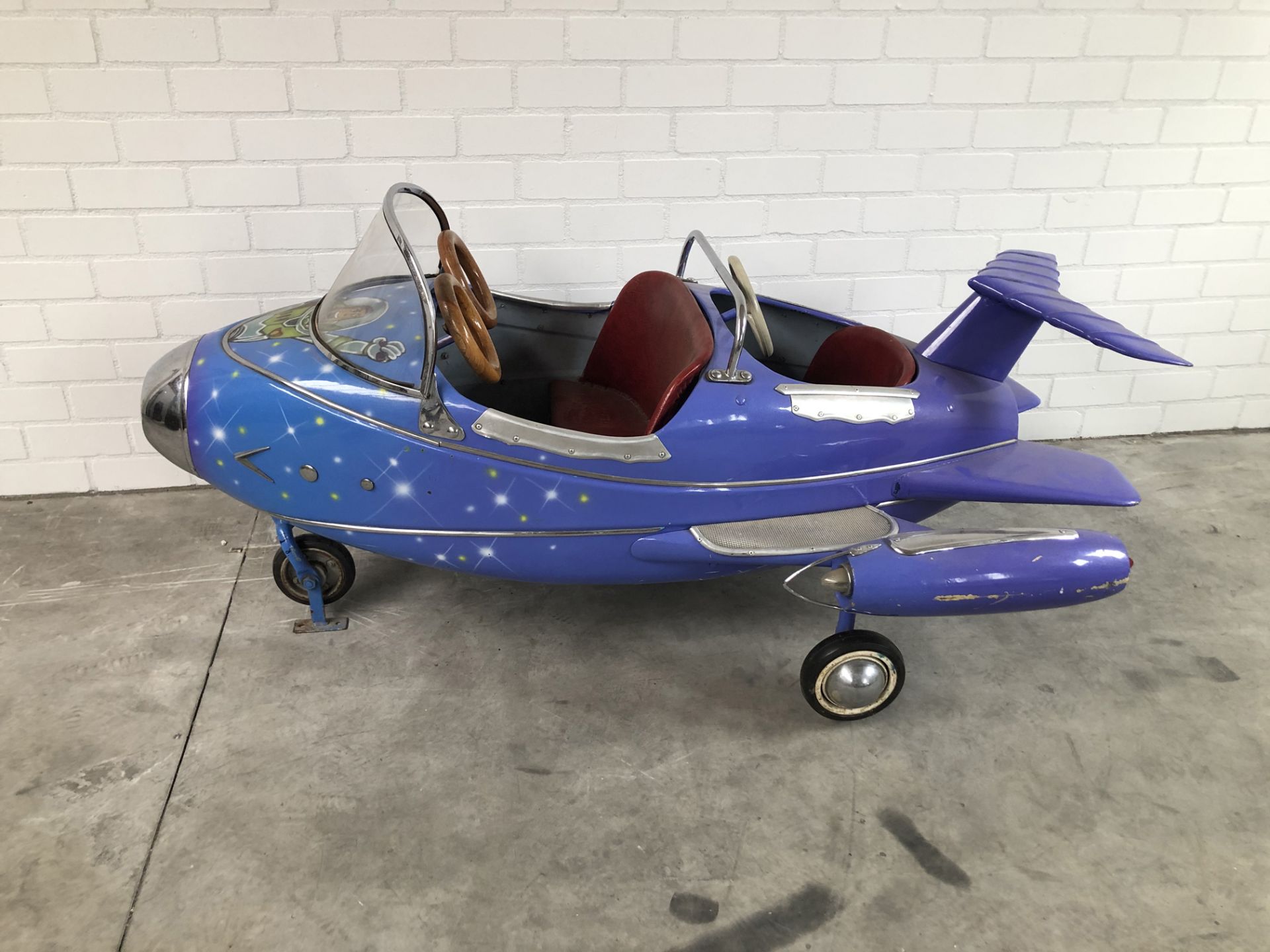 L'Autopede Carousel Jet Fighter - Image 11 of 15