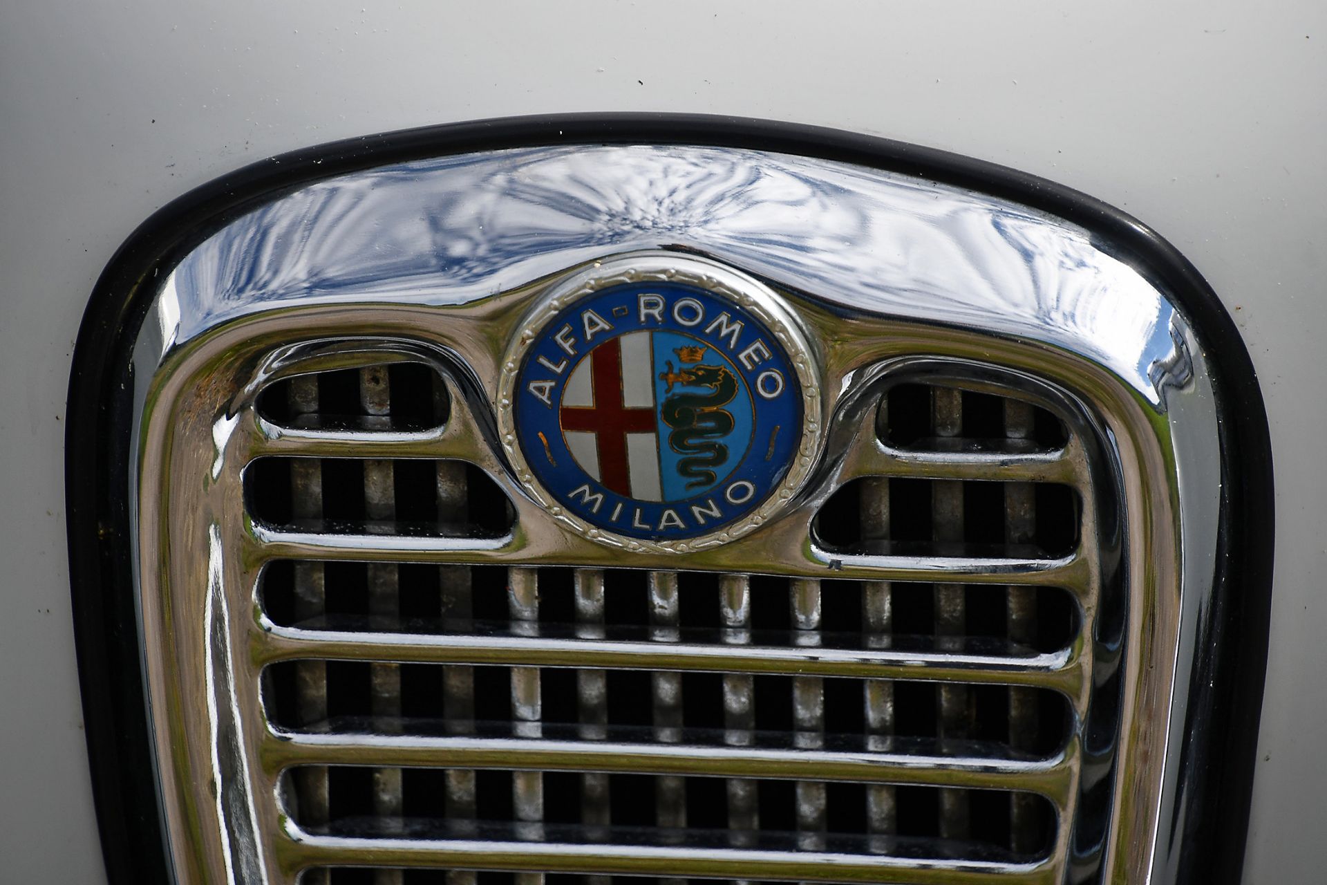 1958 Alfa Romeo 2000 Spider Touring - Image 19 of 25