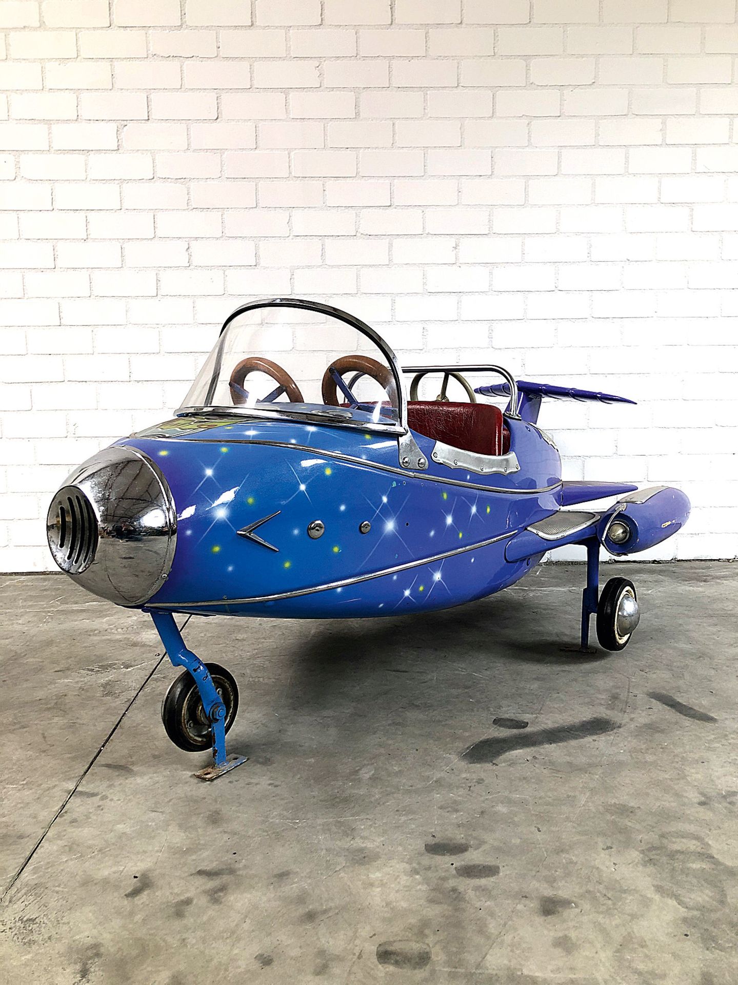 L'Autopede Carousel Jet Fighter