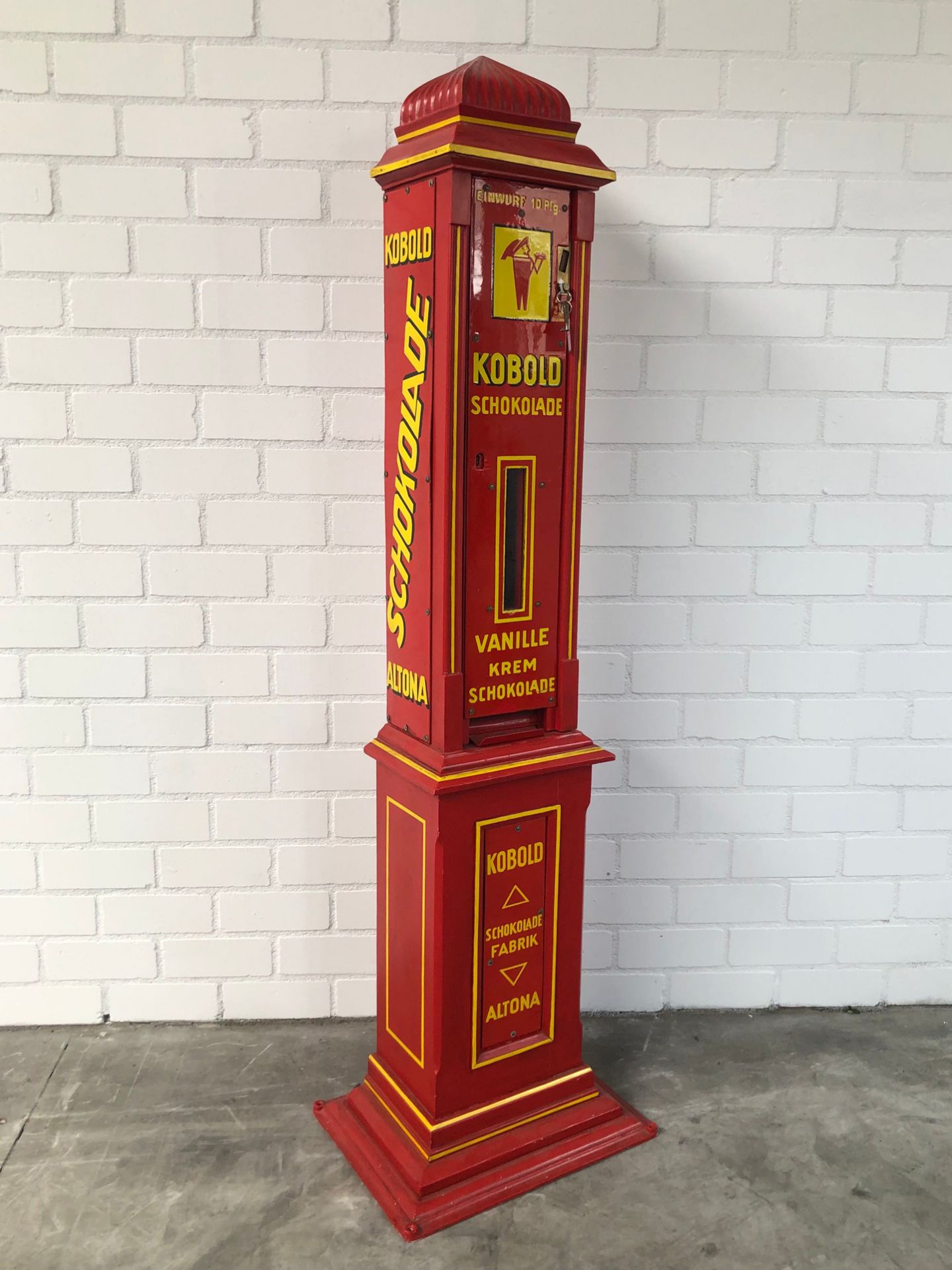 Original 1915 Kobold Chocolate Vending Machine