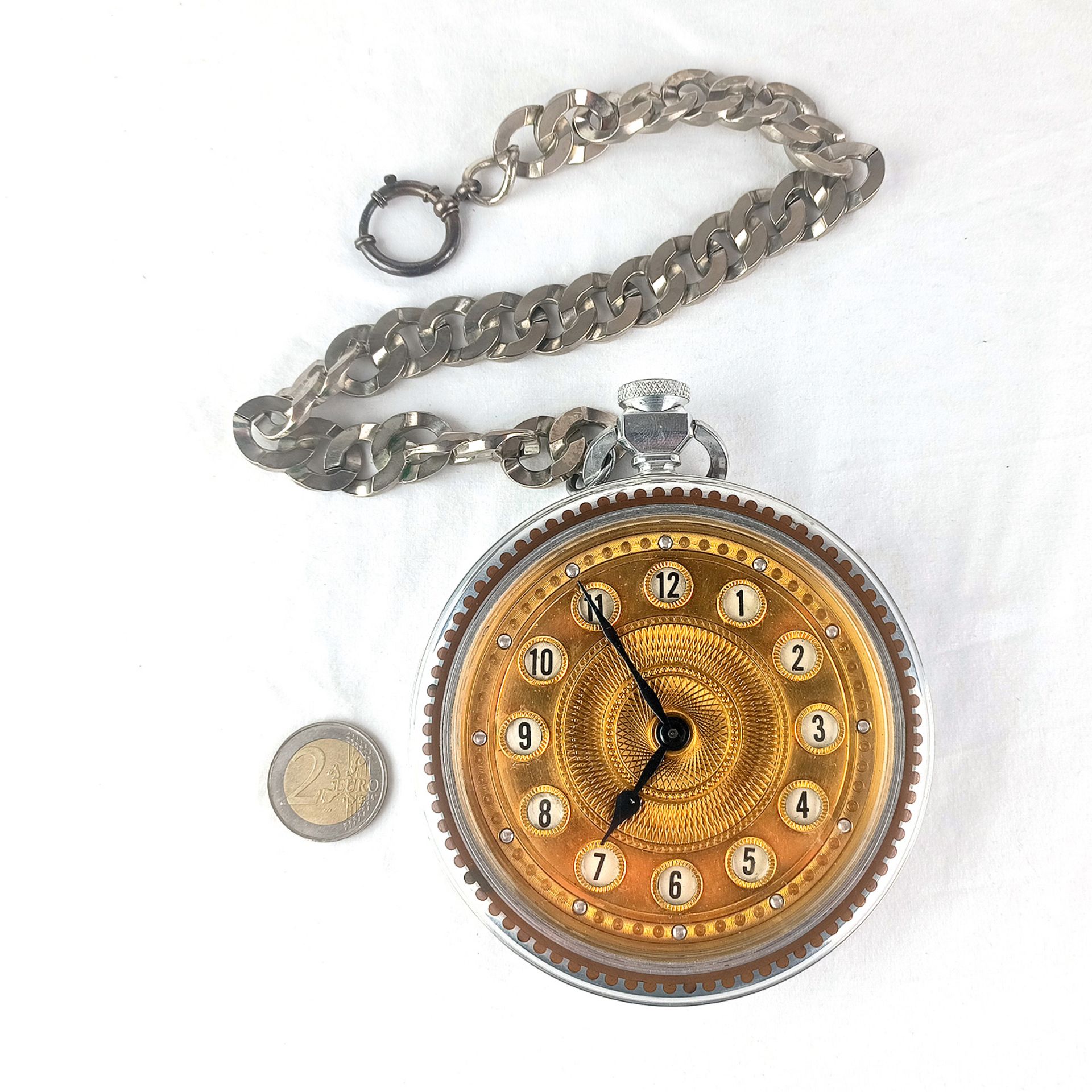 Large Retro Chain Watch