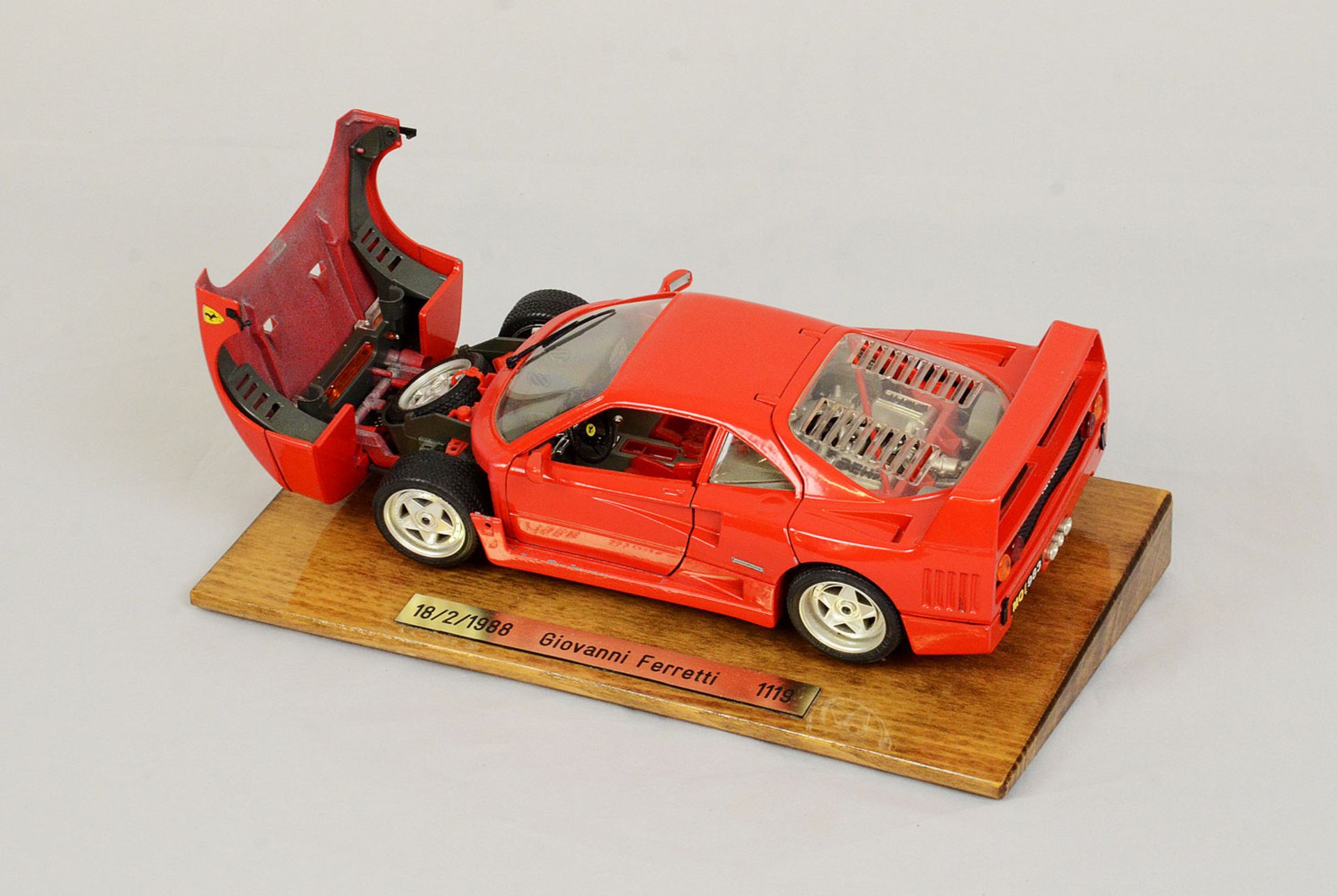 Burago Ferrari F40 1:18 scale model car - Bild 6 aus 10