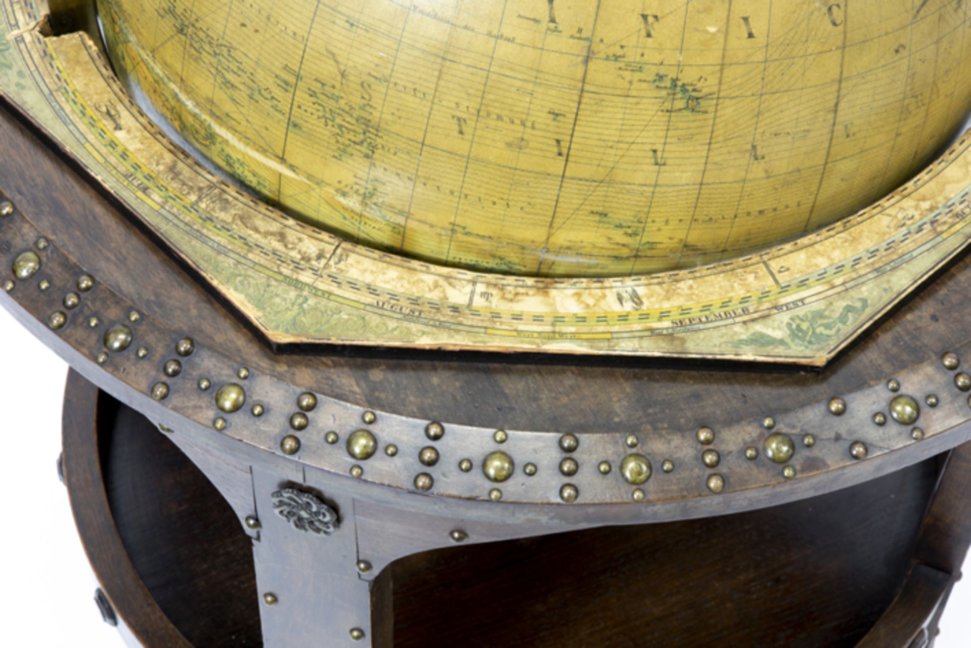 decorative marked "Columbus Erdglobus" globe with a map designed by Heinrich Kiefert - in stand - Image 5 of 6