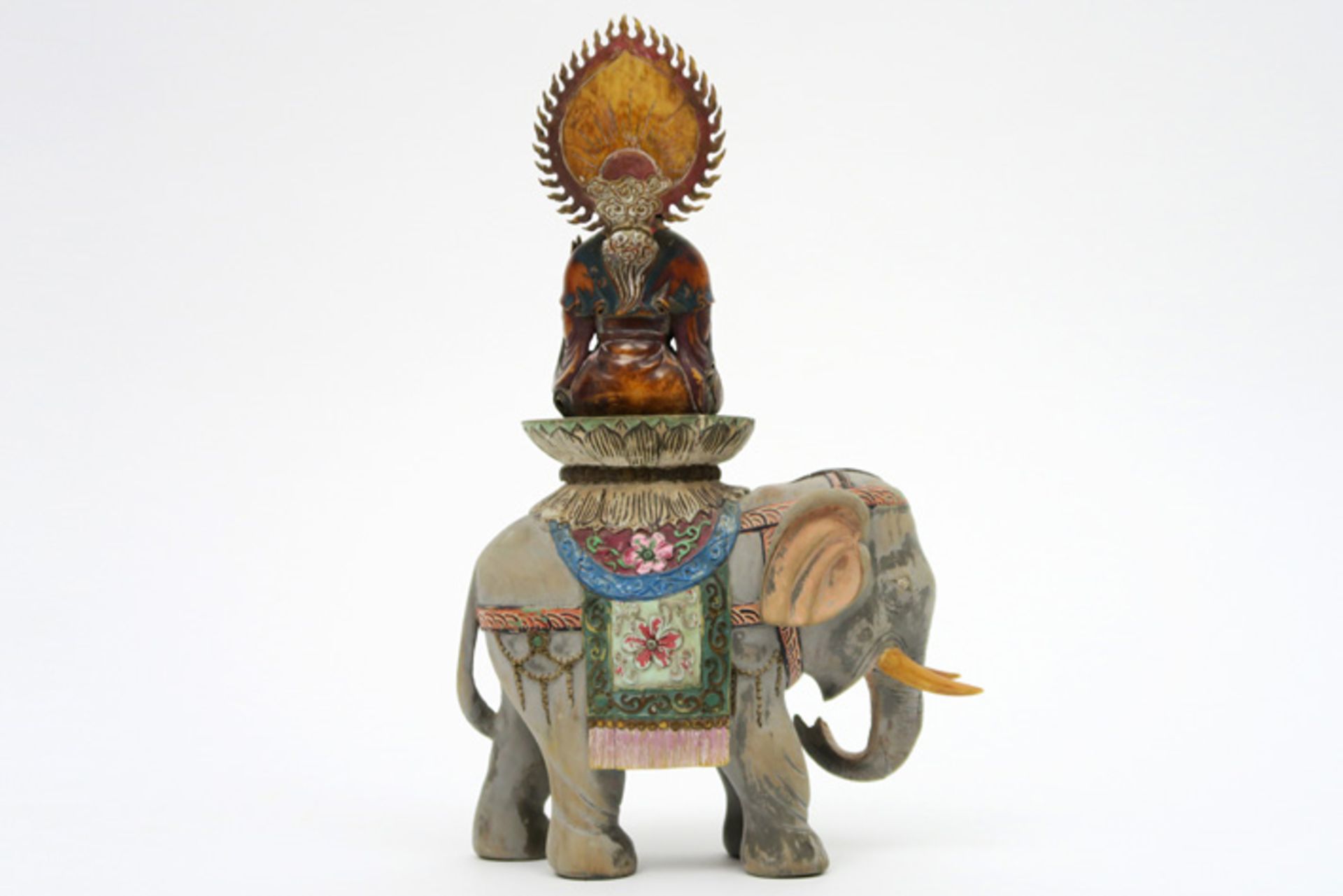 Sino-Tibetan "Medicine Buddha" sculpture in polychromed wood and ivory Sino-Tibetaanse sculptuur - Image 3 of 3