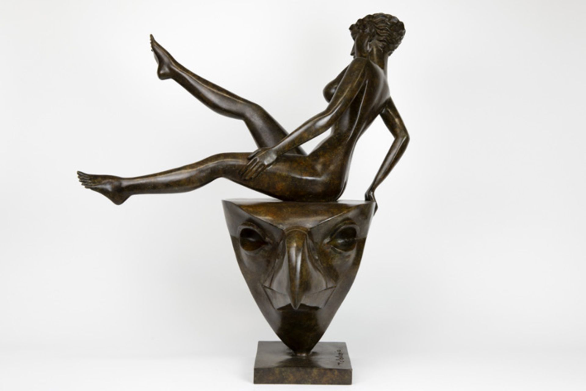 21st Cent. "Lady on the top" sculpture in bronze - signed Igor Tcholaria and with foundry mark - Bild 4 aus 5