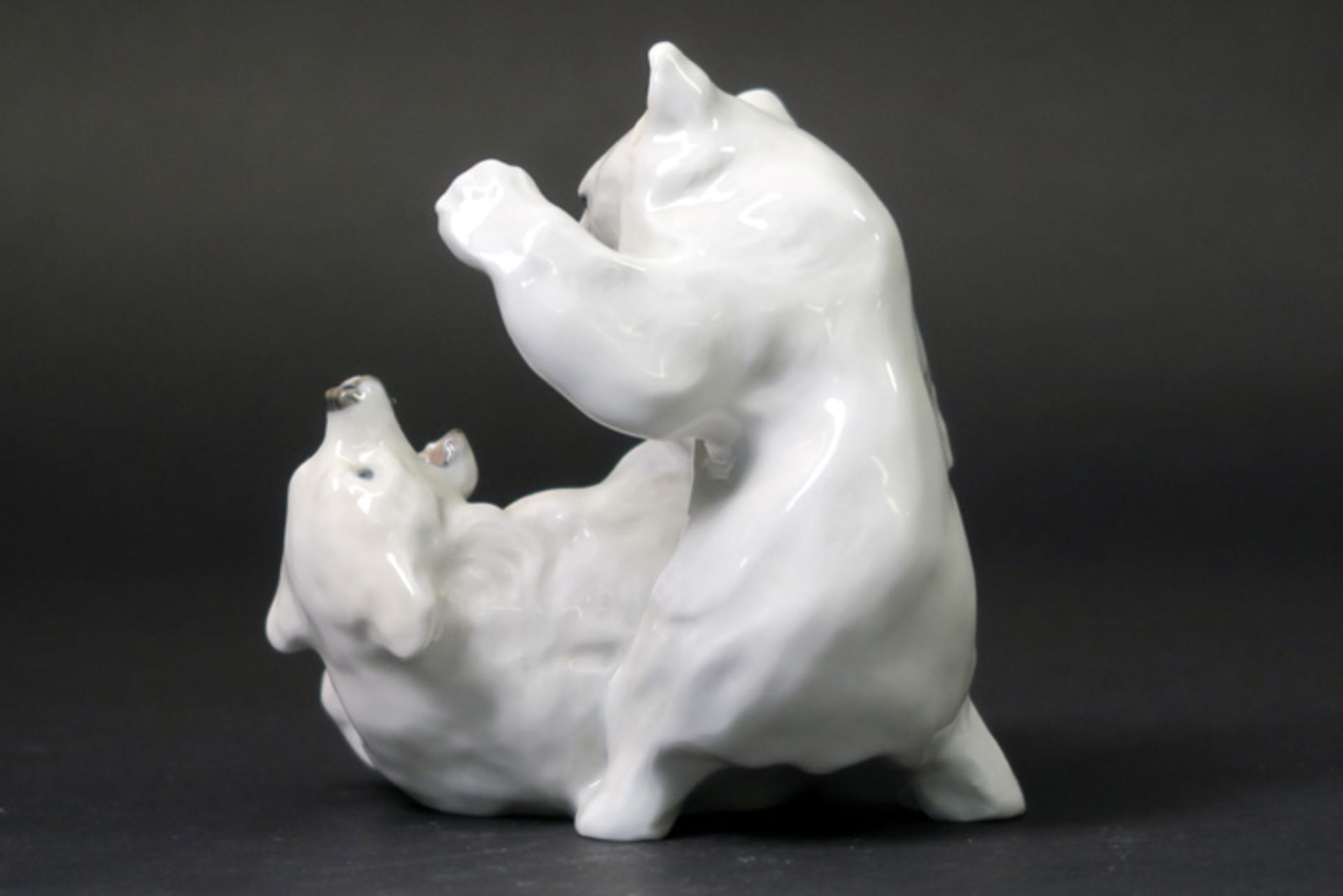 Royal Kopenhagen "Polar Bears" Art Deco sculpture in marked porcelain, designed by Knud Kyhn KNUD - Image 2 of 3