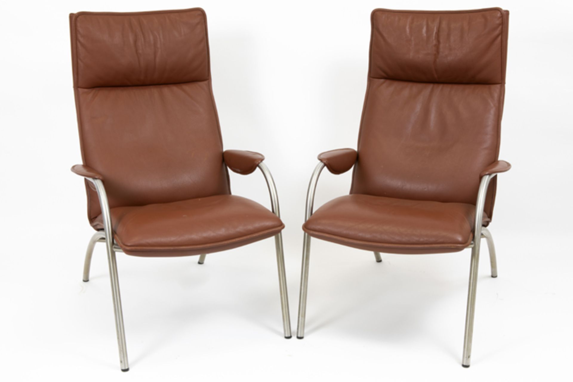 pair of eighties' De Sede design armchairs in leather and lacquered metal - marked DE SEDE paar