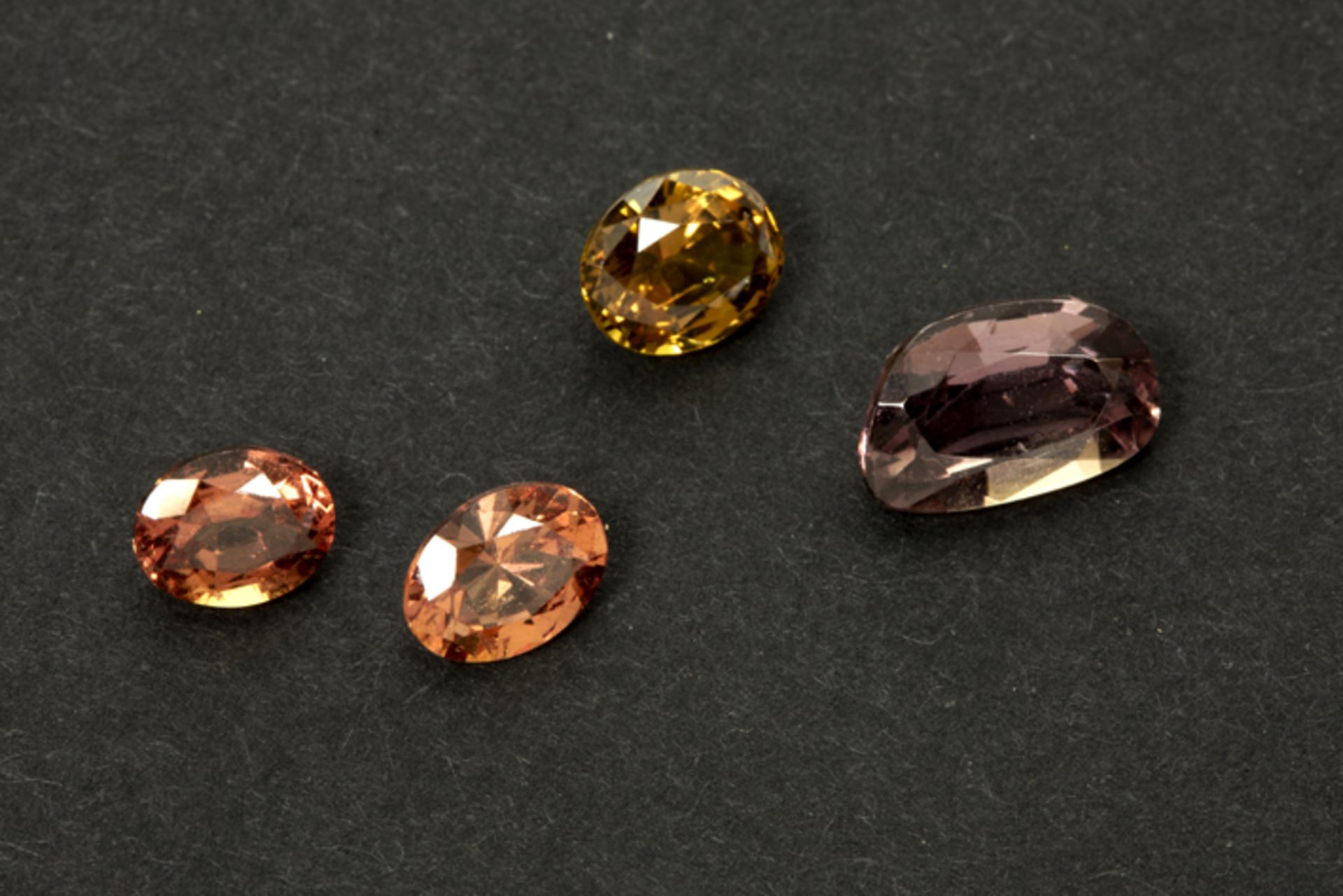 four quite rare sapphires with natural colors, each with a certificate : a yellow one (1,43 ct), a