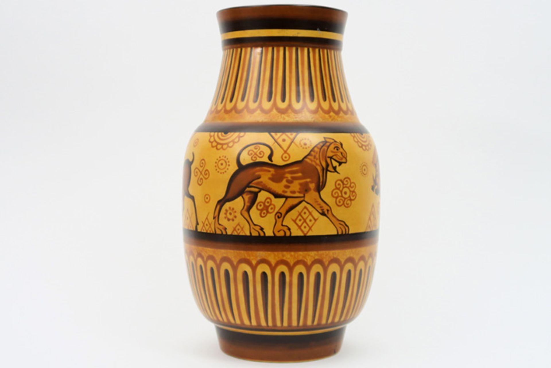 rare "Ch. Catteau" Art Deco-vase in 'Keramis' marked ceramic with a polychrome decor of lionesses - Image 4 of 7