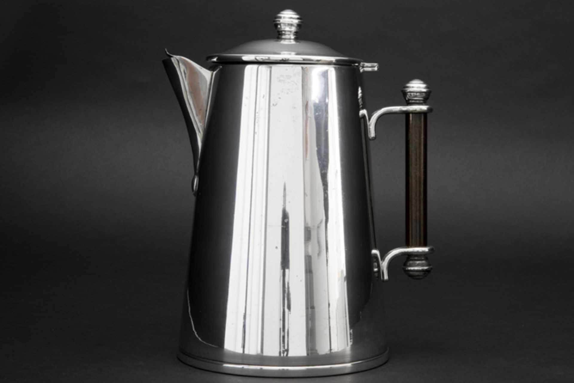 20th Cent. Italian lidde thermos jug in "800 - Florence - fatto a mano" marked silver Gedekselde