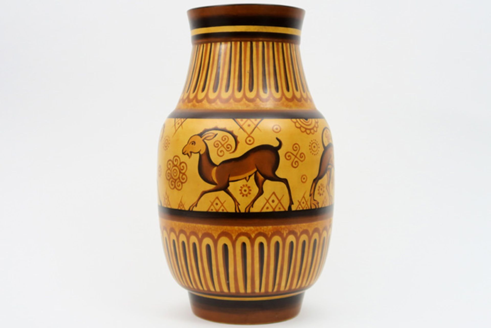 rare "Ch. Catteau" Art Deco-vase in 'Keramis' marked ceramic with a polychrome decor of lionesses - Image 3 of 7