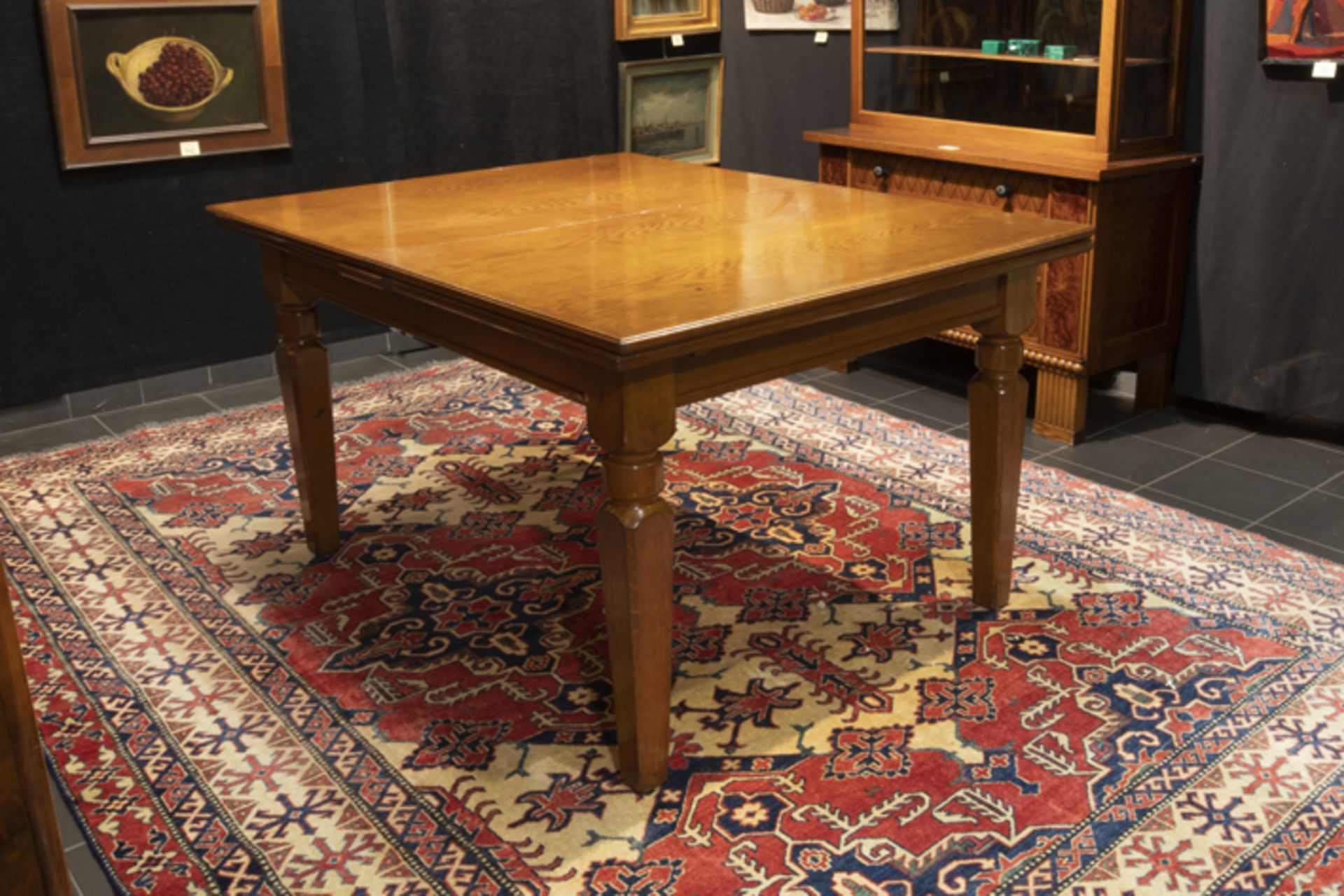 Belgian thirties' Art Deco dining-room suite in several woodkinds with a table, 8 chairs and a - Bild 3 aus 5