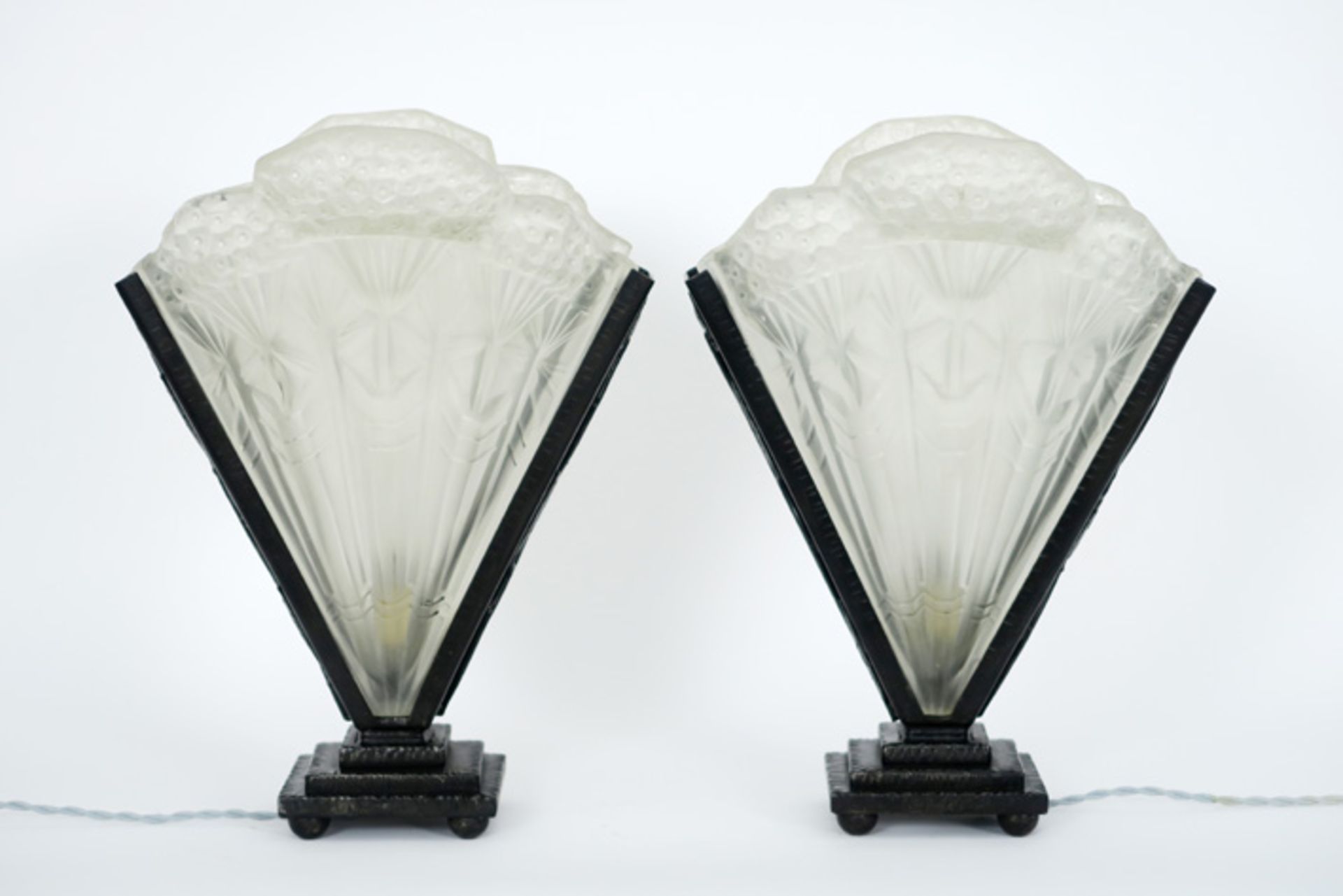 special pair of French Art Deco "Noverdy France" signed lamps in wrought iron and satinated glass (