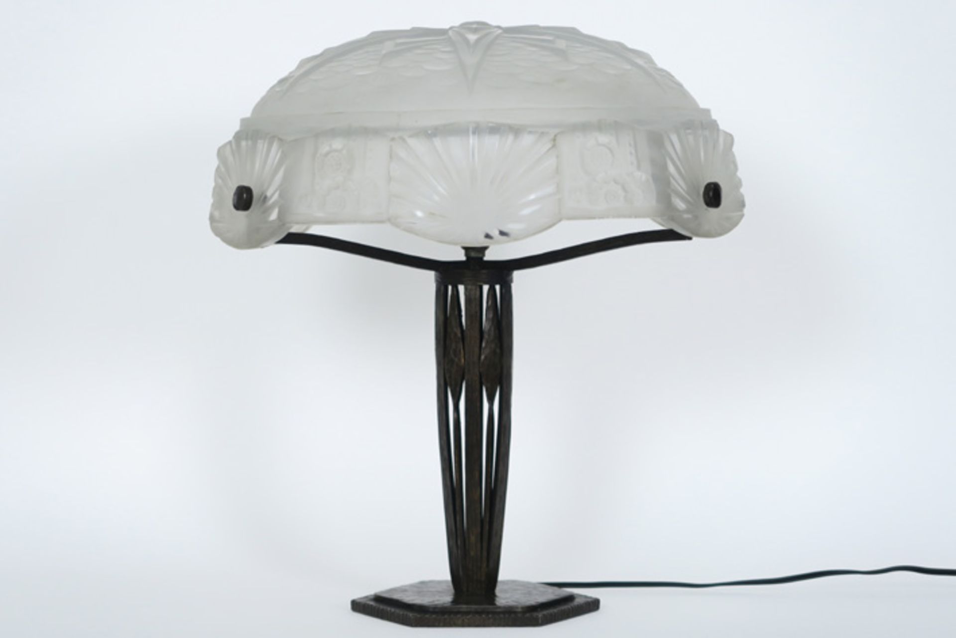 quite big French "Müller frêres Lunéville" signed art Deco table-lamp in wrought iron and