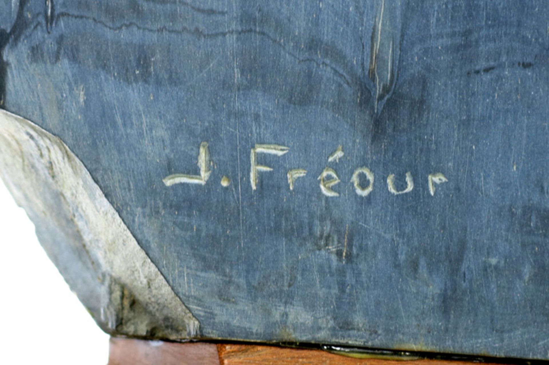 French sculpture in stone - signed FRÉOUR JEAN (1919 - 2010) (FRANSE SCHOOL) sculptuur in steen : " - Image 4 of 4