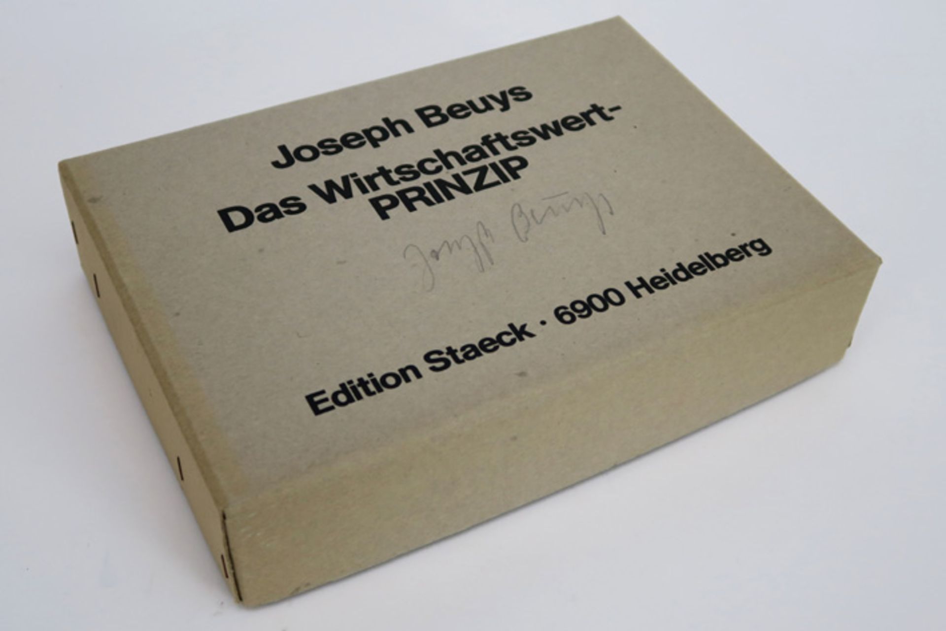 BEUYS JOSEPH (1921 - 1986) uniek werk uit "Das Wirtschaftwert Prinzip" dd 1976 - 1984 : een