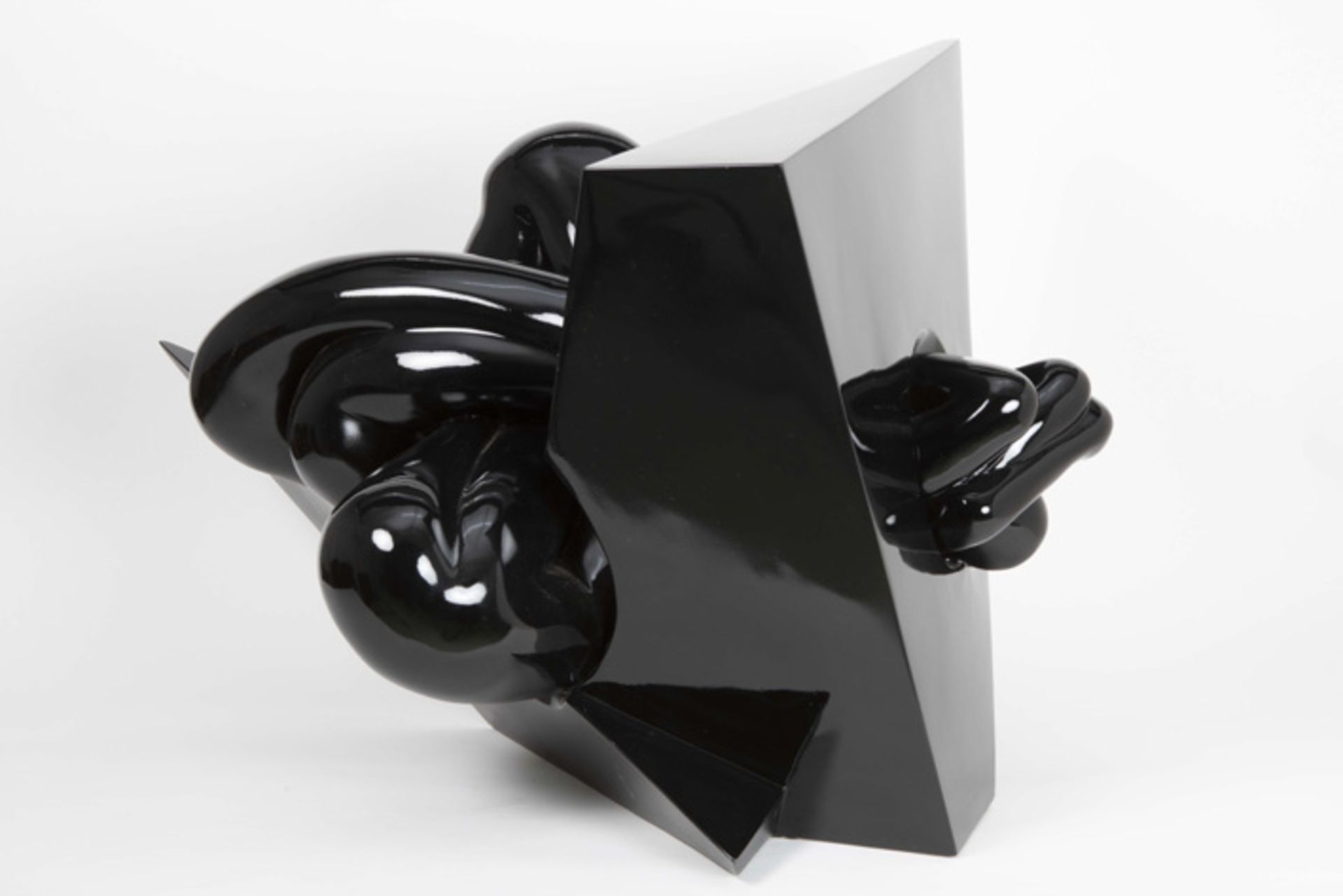 RAVASIO PAOLA (° 1978) unieke sculptuur in zwart 'vetroresina' (hars van glas) dd 2010 getiteld " - Bild 3 aus 6