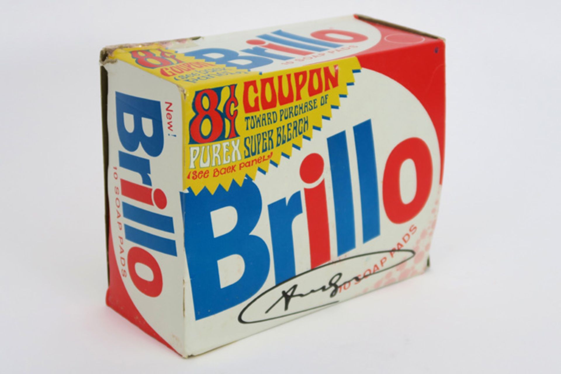 WARHOL ANDY (1930 - 1987) handgesigneerde "Brillo" - doos - 13,5 x 16,2 x 7 - in plexi case||