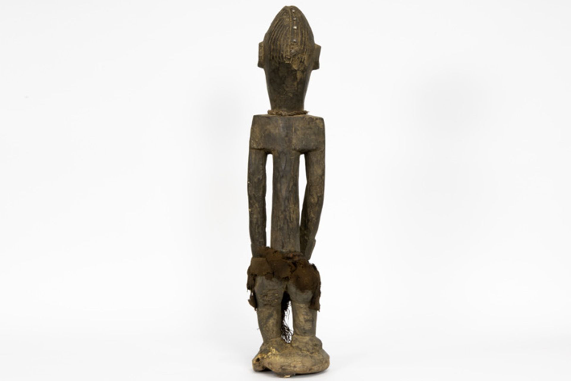 AFRIKA - KONGO "Metoko"- sculptuur in hout met koperbeslag, koord, textiel en schelpen - hoogte : 74 - Bild 4 aus 5