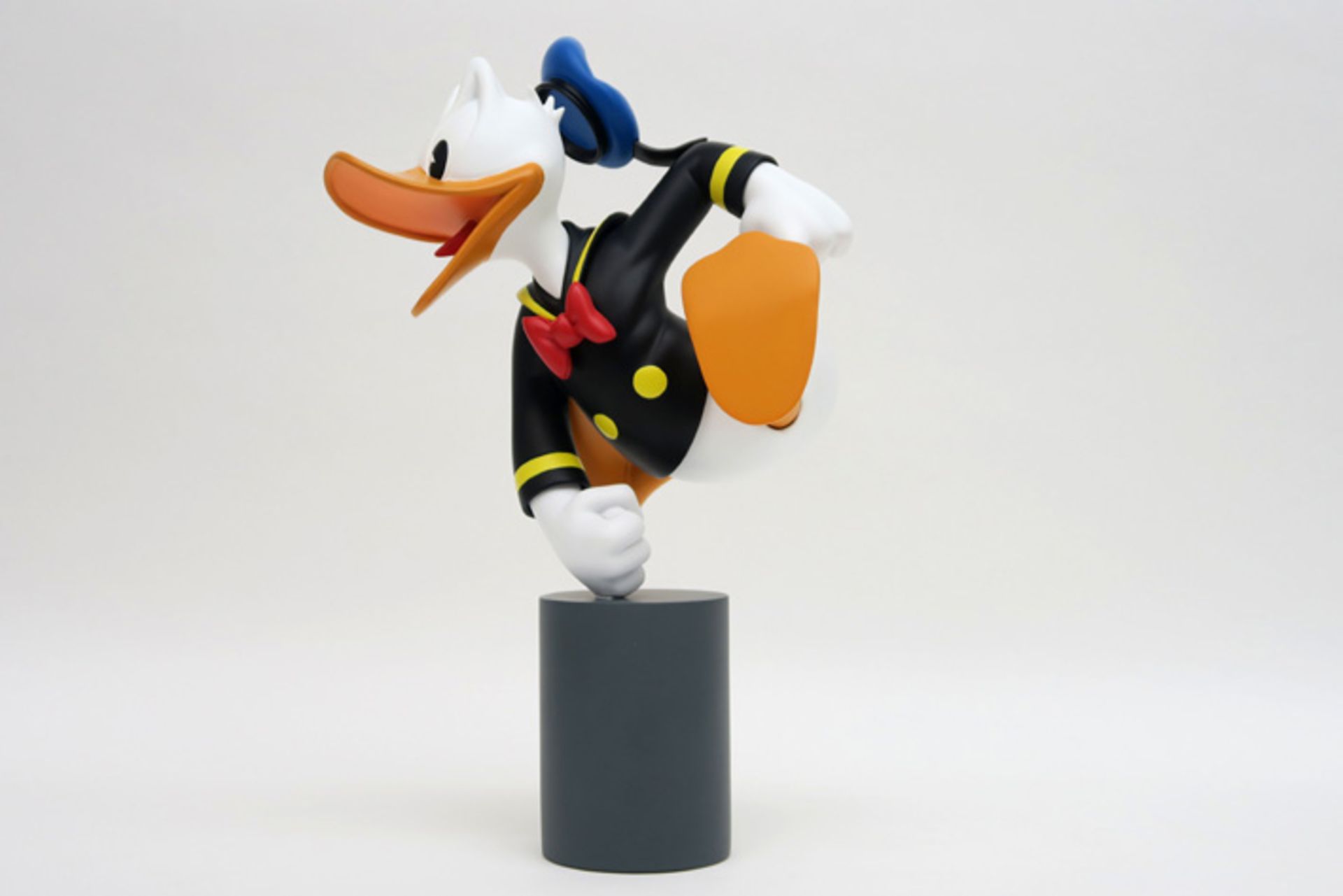 LEBLON DELIENNE & DISNEY "Donald Duck" sculptuur in hars (polychrome versie) - hoogte : 36,5 cm - Bild 2 aus 5