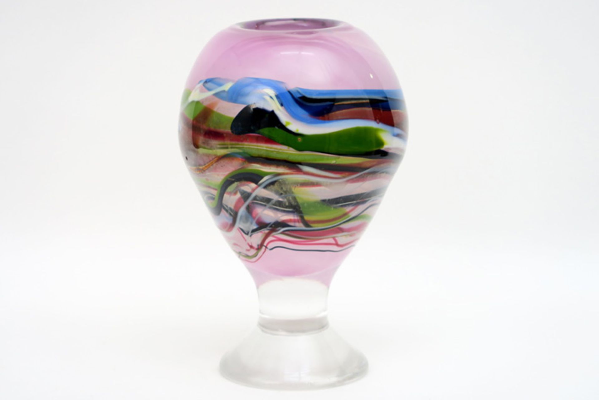 STUDIO CRISTAL (VSL) vaas in kleuloos kristal met ingelegde kleurrijke glasdraden - hoogte : 27 cm - Image 3 of 4