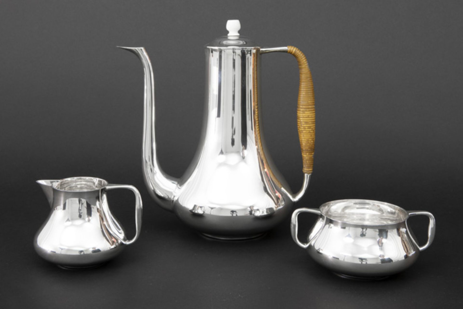 fifties' Danish Aage Dragstedt design coffee set in sterling marked and signed silver  -  ca 1950/60 - Bild 2 aus 3