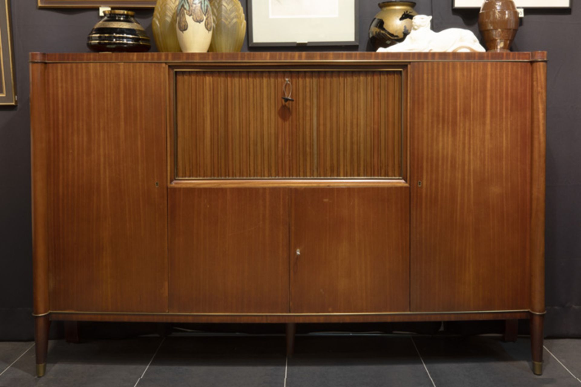 Belgian Art Deco "De Coene" bureau/licquor cabinet in (sapelli) mahogany, model "Voltaire"||DE COENE