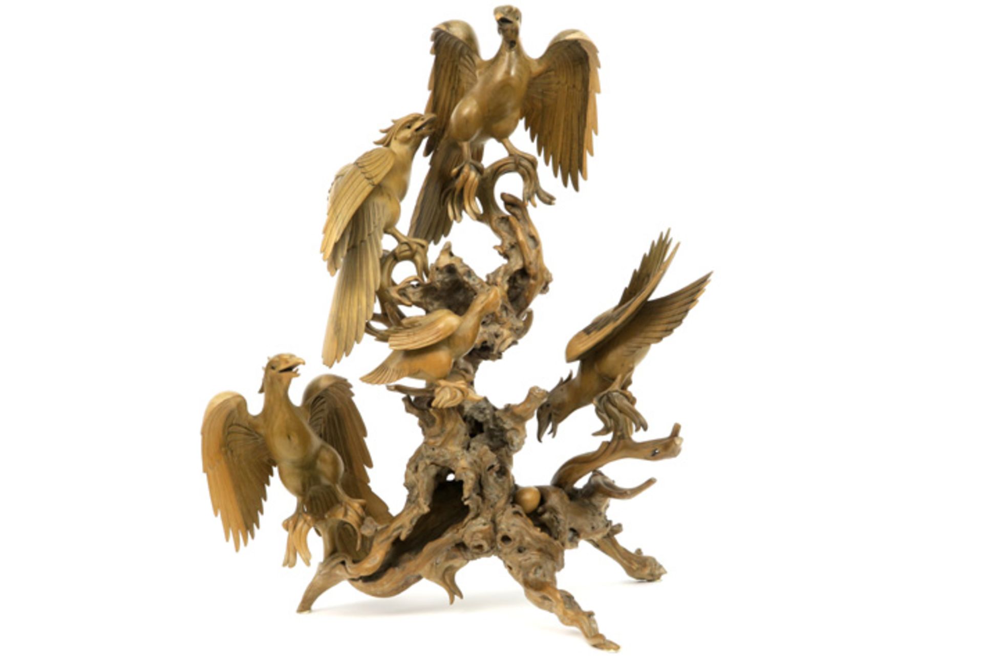 oriental heartwood sculpture with five birds||Oosterse sculptuur in hout (kernhout) met vijf