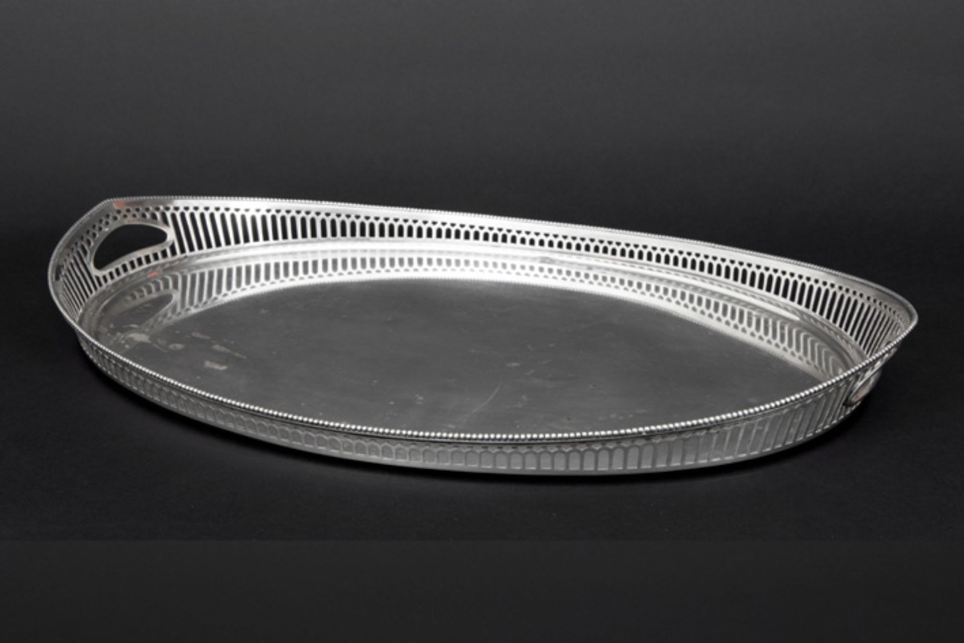 early 20th Cent. Dutch oval serving tray, 1912 dated in marked silver||J.M. V. KEMPEN EN ZN. - Image 2 of 2