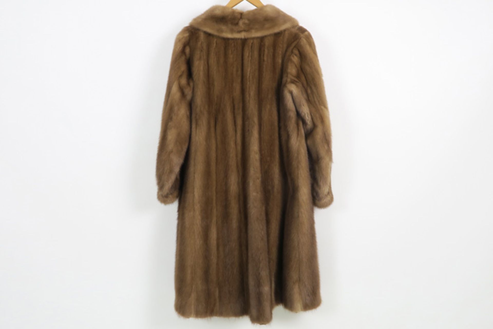 mink fur coat ||Bontmantel in lichtbruine nerts - Image 2 of 3