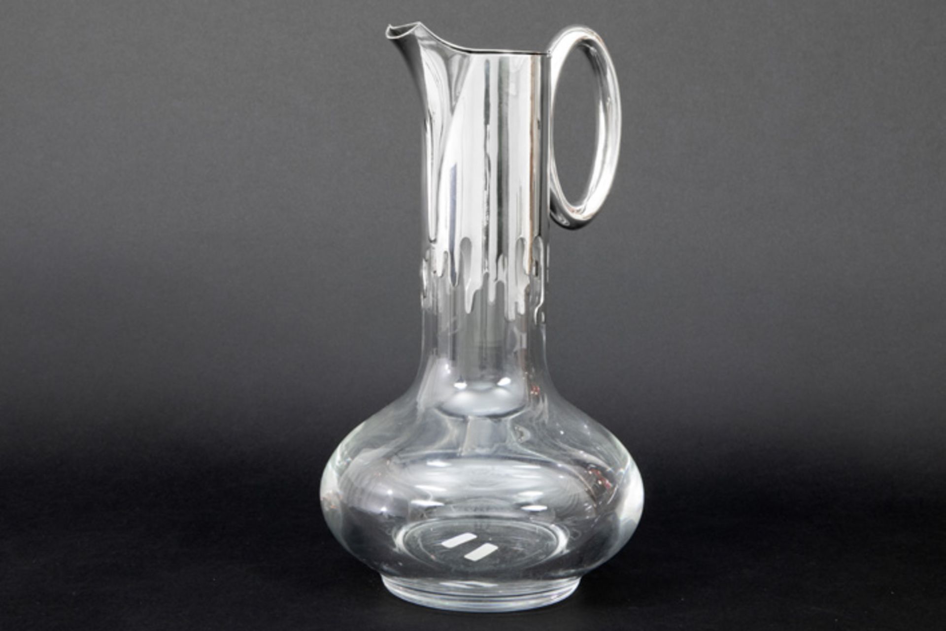 seventies' "Mappin & Webb" marked design decanter/pitcher in clear glass and silver dated 1977|| - Image 2 of 4