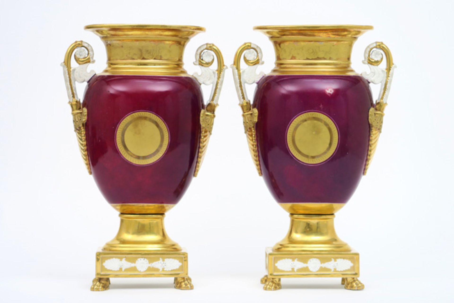 pair of antique Empire style vases in porcelain from Paris with finely painted decors||Paar antieke  - Bild 2 aus 5