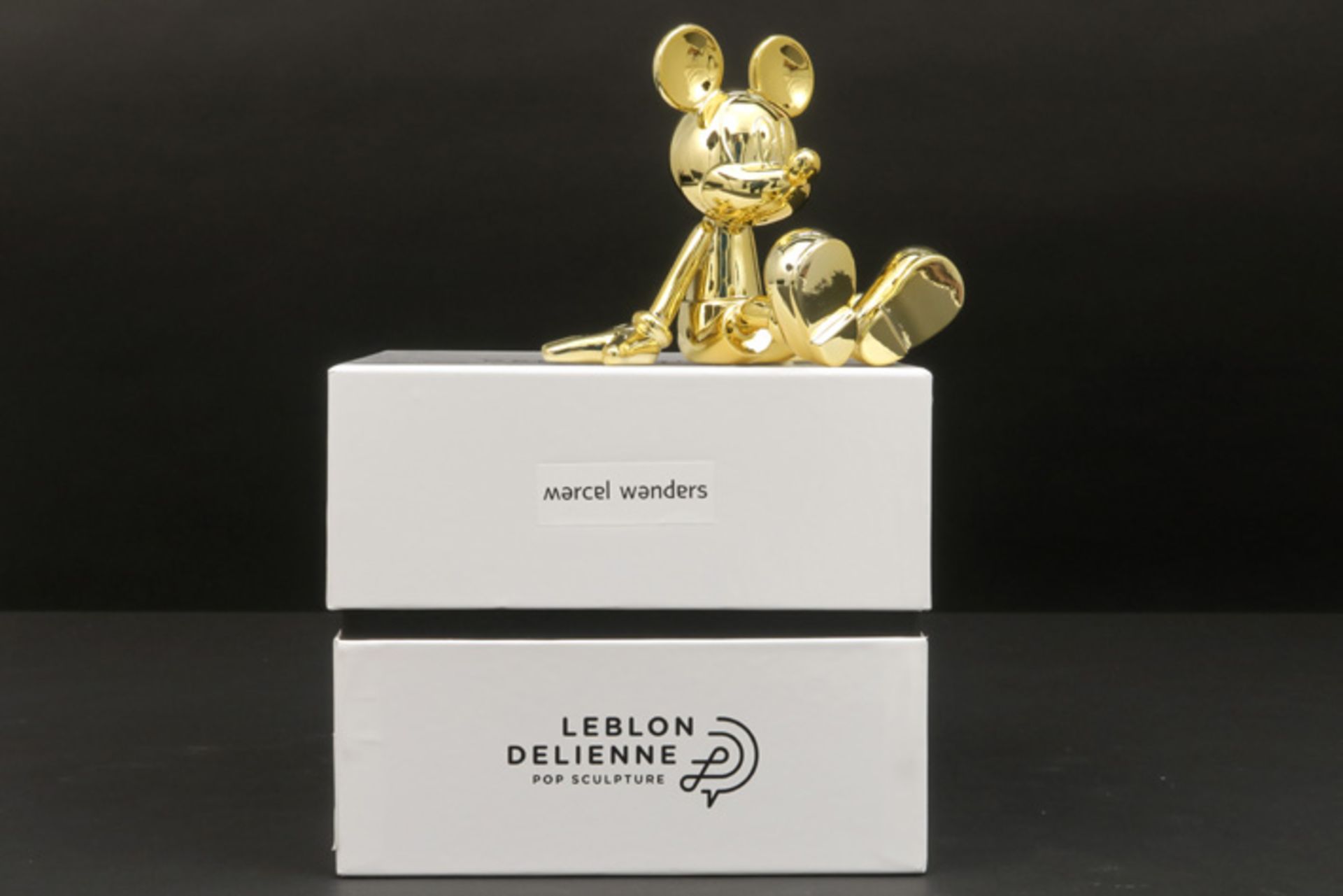 Marcel Wanders "sitting Mickey" sculpture in resin - marked and with certificate||WANDERS