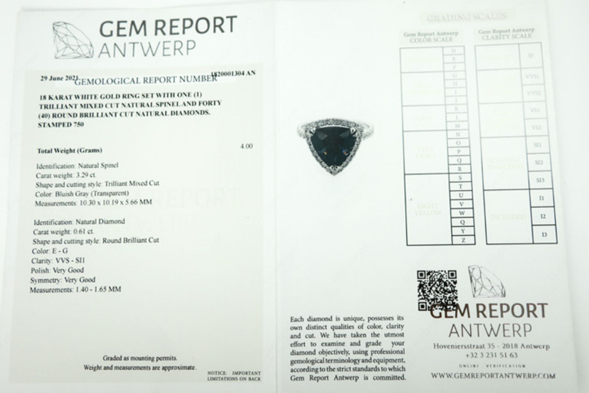 ring in white gold (18 carat) with a quite rare natural 3,29 carat black spinel surrounded by 0,69 - Image 3 of 3