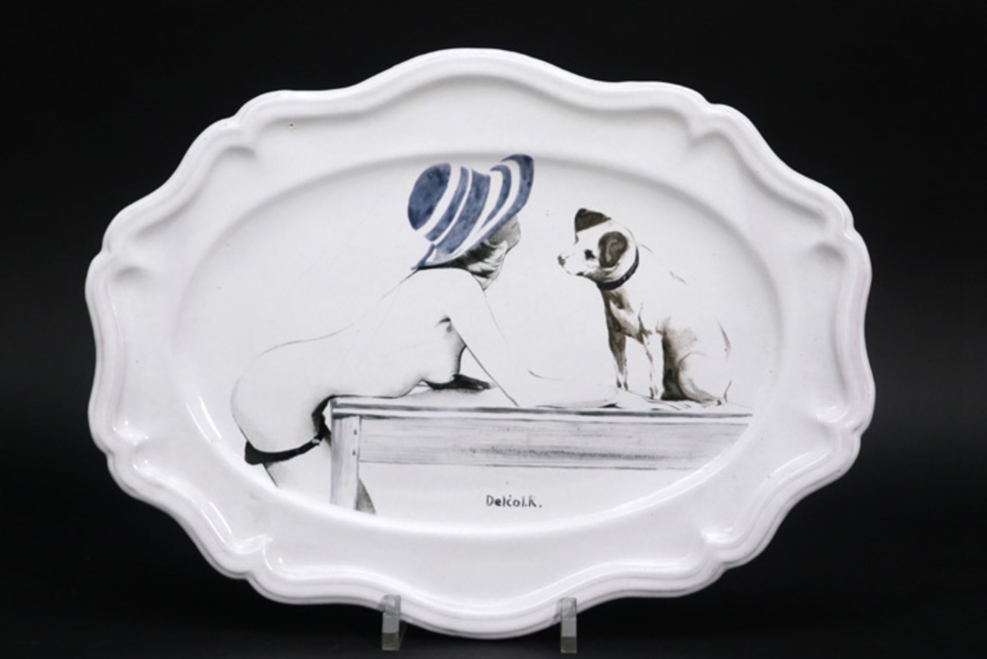 20th Cent. Belgo-French dish in "Moustiers - Ste Marie" ceramic with a hyperrealism style theme -