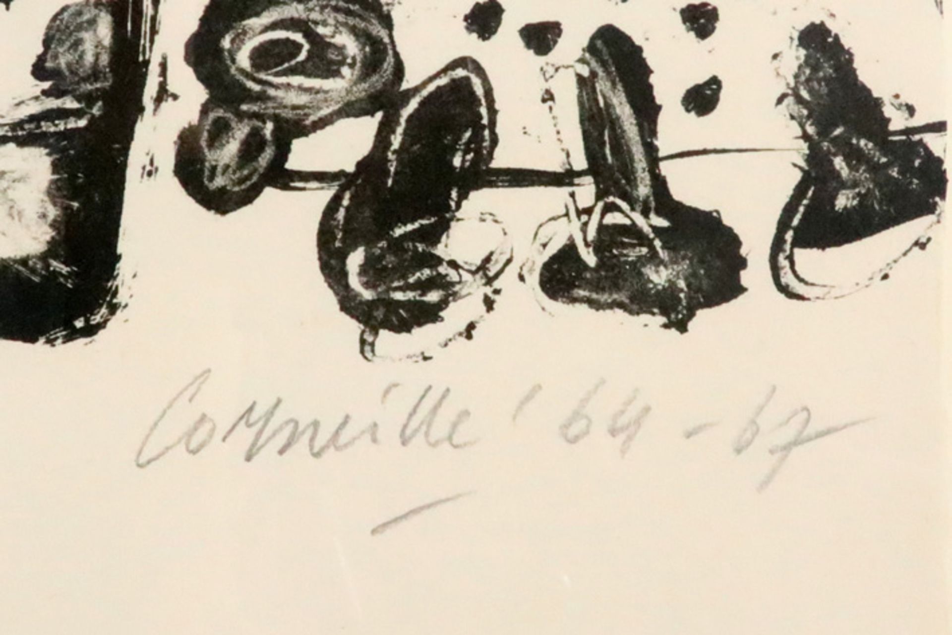 Corneille signed lithograph with typical composition dated 1964/1967 || CORNEILLE (1922 - 2010) - Image 2 of 3