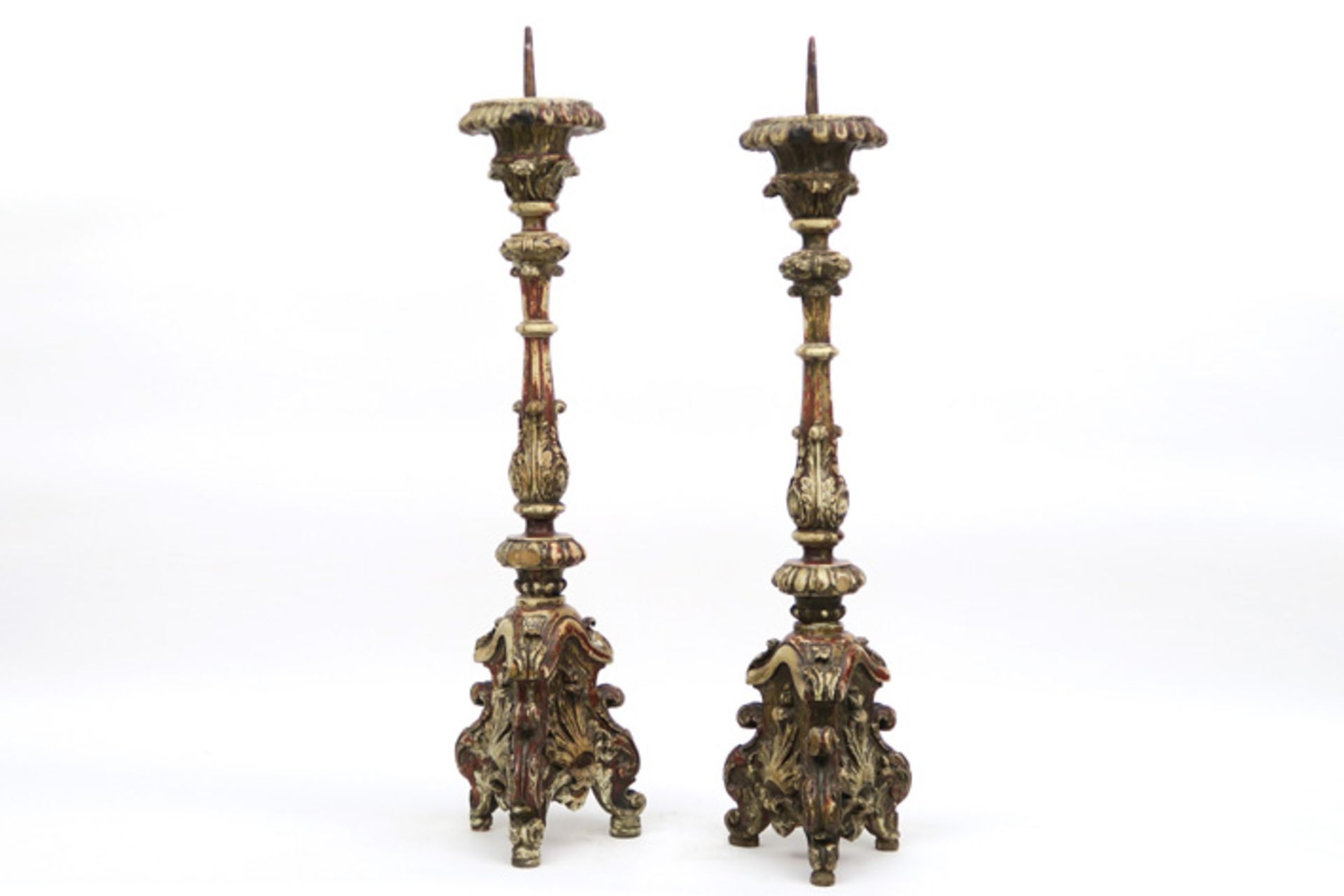 pair of antique baroque style candlesticks in polychromed wood || Paar antieke barokke kandelaars in - Bild 3 aus 4