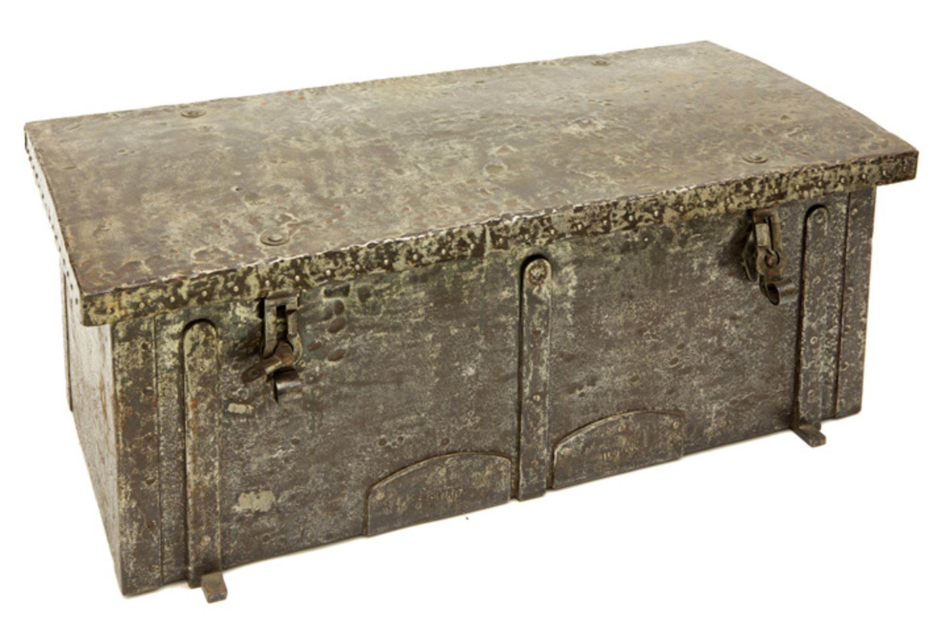 19th Cent. French chest in iron dated "Toulouse 1867" || Antieke Franse zeer decoratieve (schat)kist