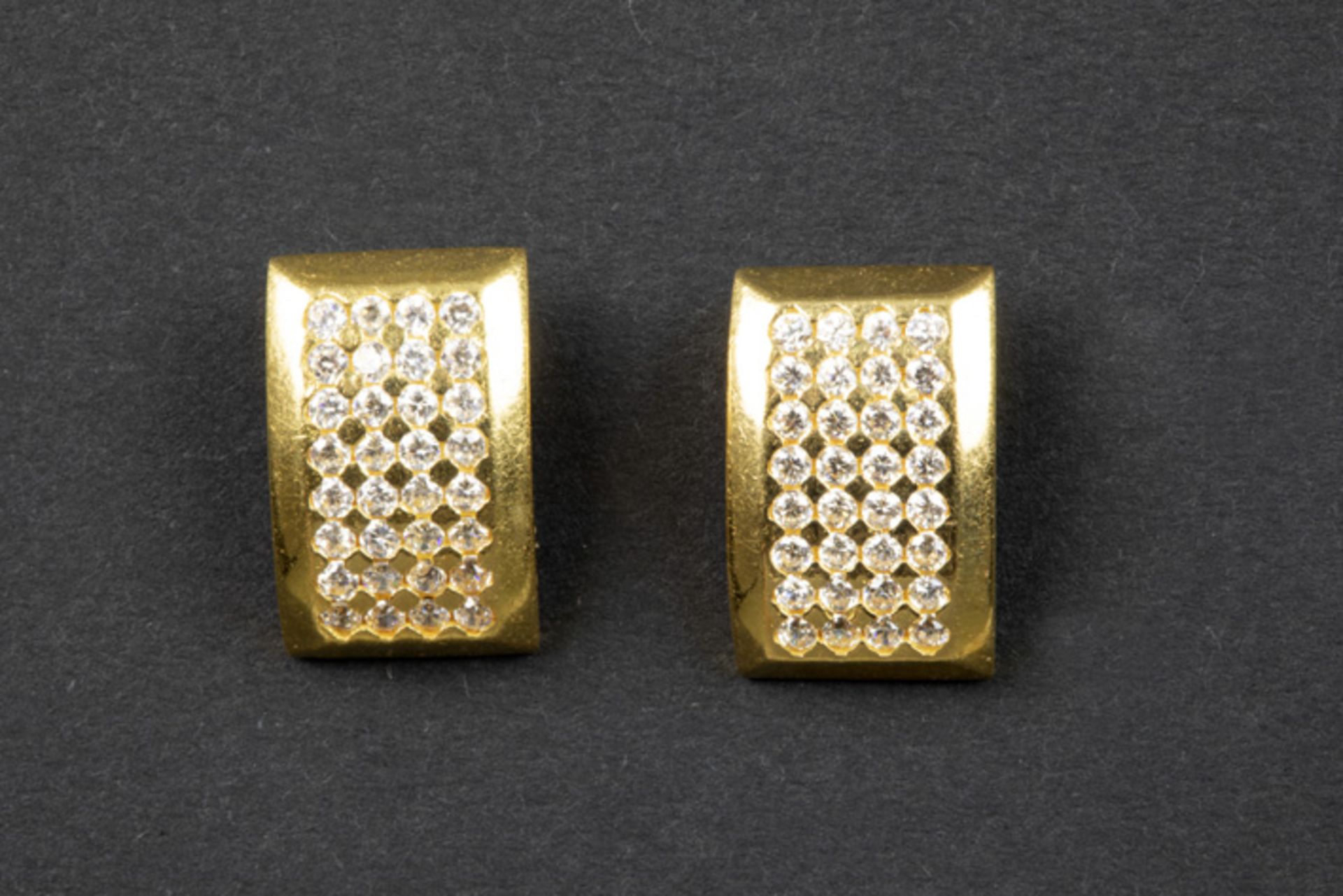 set of a necklace and bracelet in yellow gold (18 carat) with zirconia - 154,5 gram || Set van een - Image 7 of 7