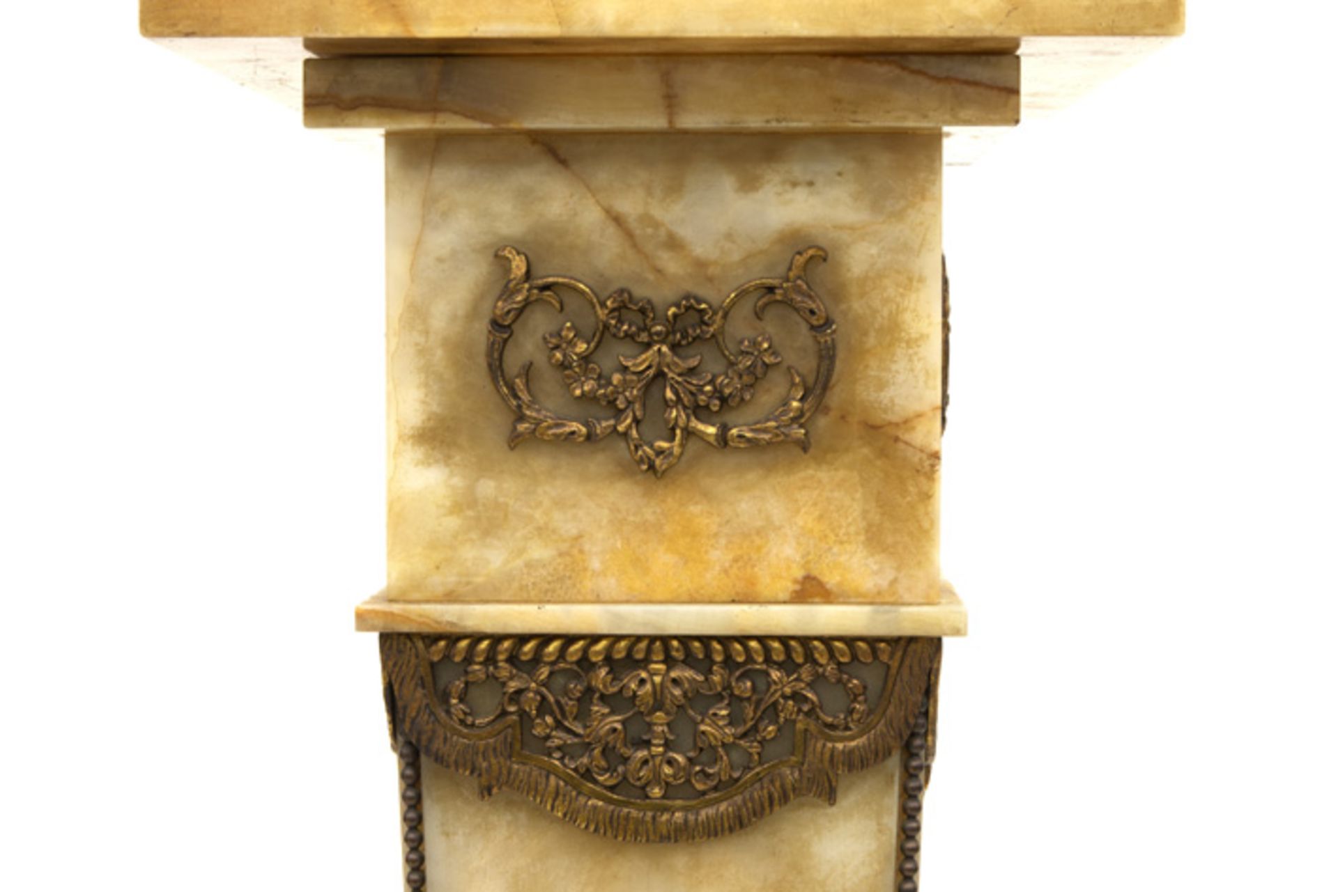 nice antique pedestal in marble and gilded bronze || Mooie antieke piédestalle in marmer en - Image 3 of 3