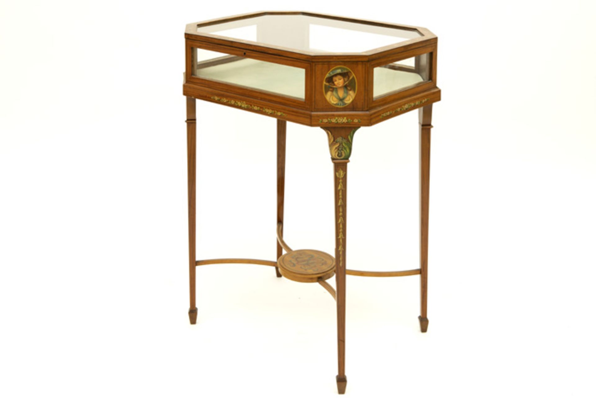 neoclassical display cabinet-table in satinwood with paintings attributed to Alfred Chambon ||