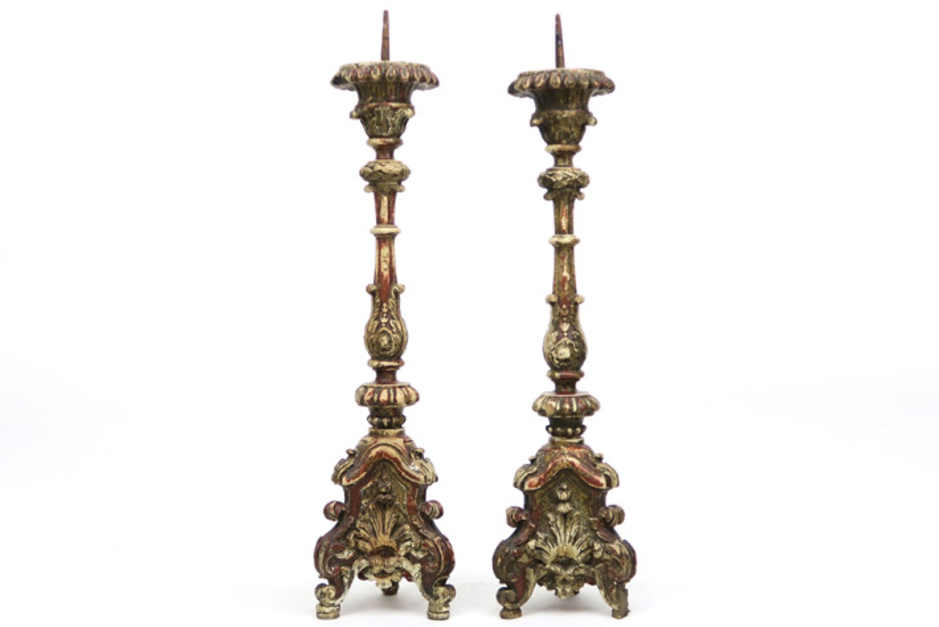 pair of antique baroque style candlesticks in polychromed wood || Paar antieke barokke kandelaars in - Bild 2 aus 4