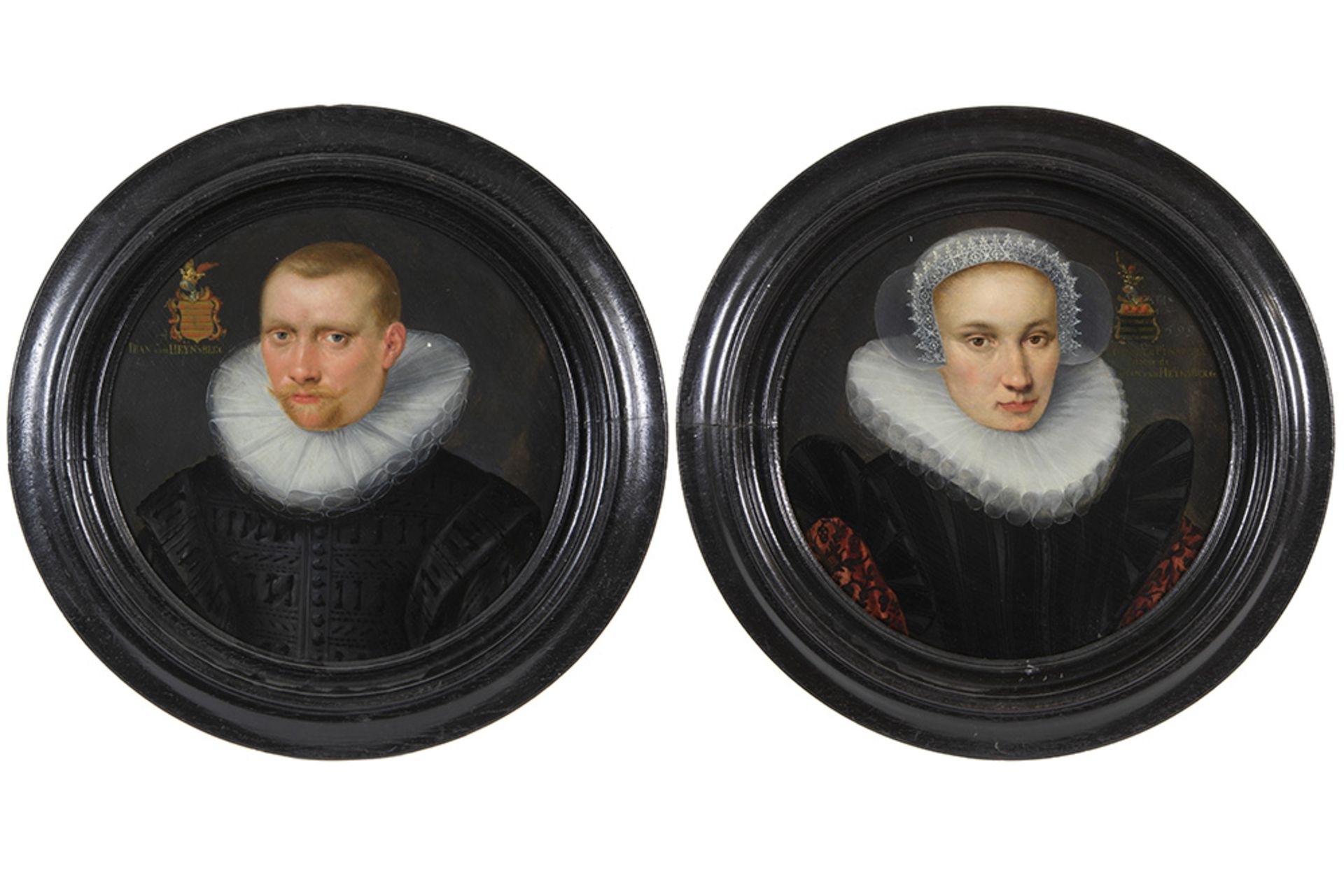 late 16th Cent. Flemish pendant of two round oil on panel with family portraits prov : the castle of